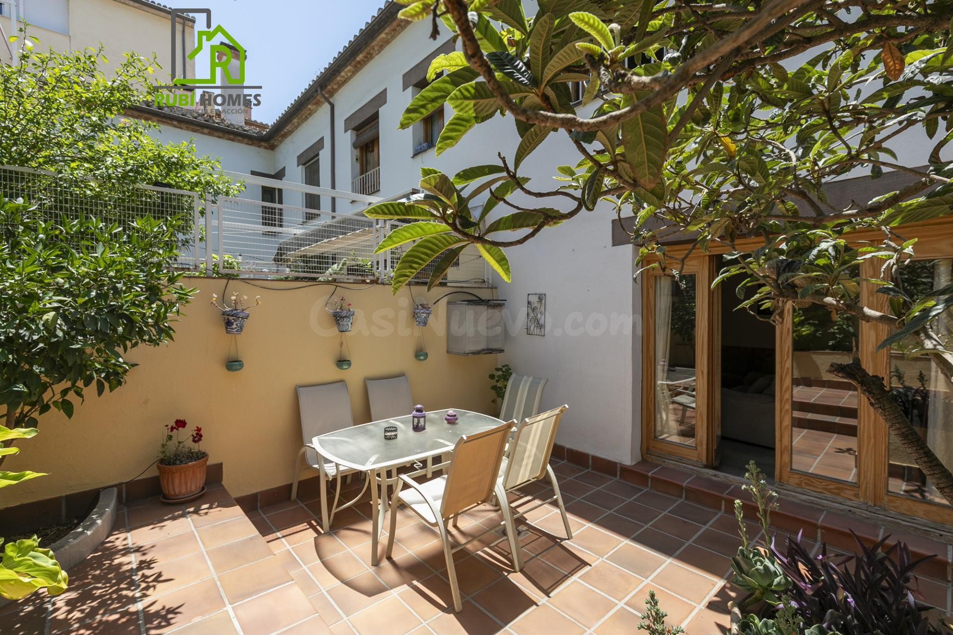 CASA ADOSADA EN VENTA - GRANADA (El Realejo)