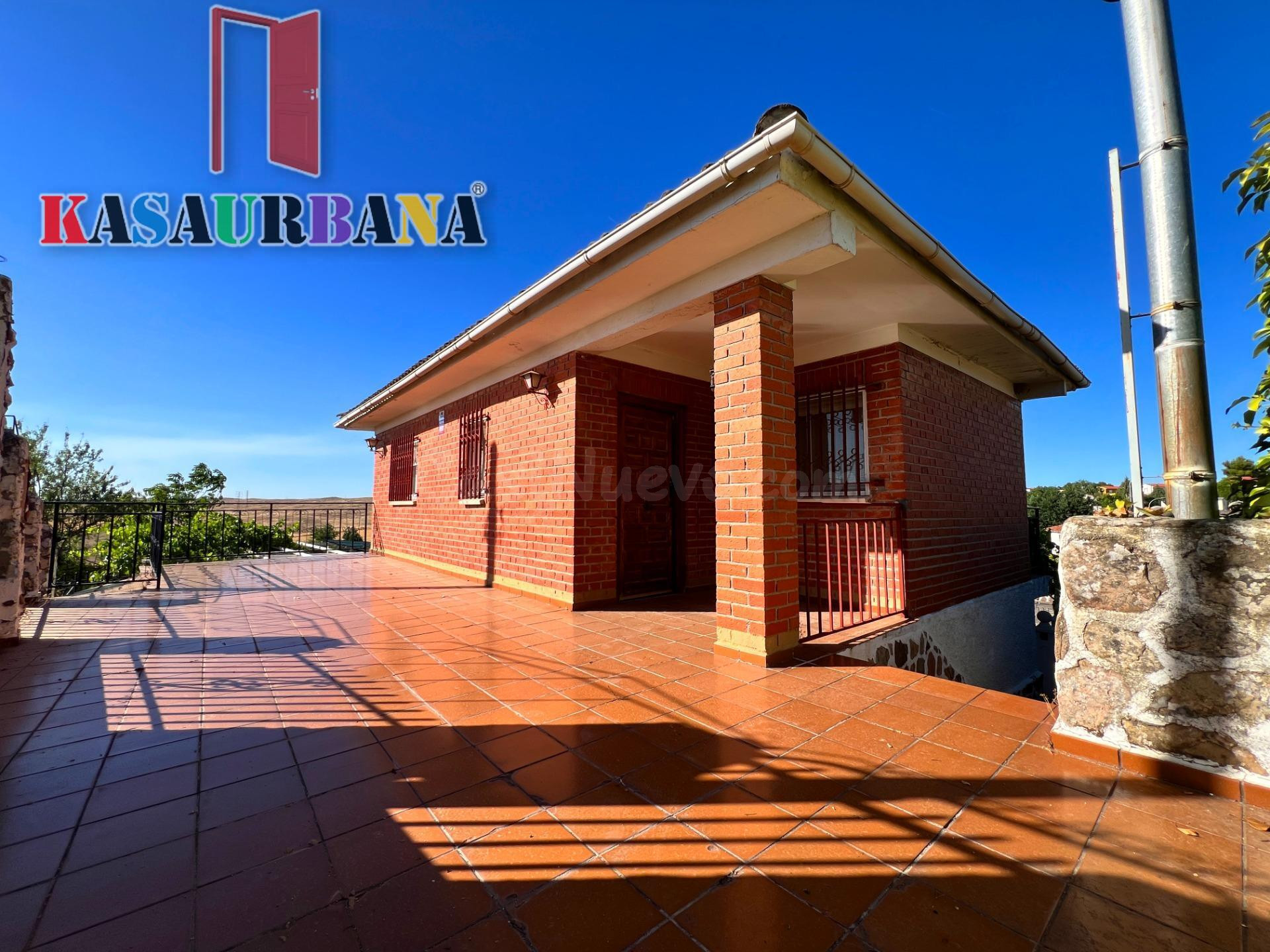 KASAURBANA ofrece en VENTA CASA EN COLMENAR DE OREJA - foto 3