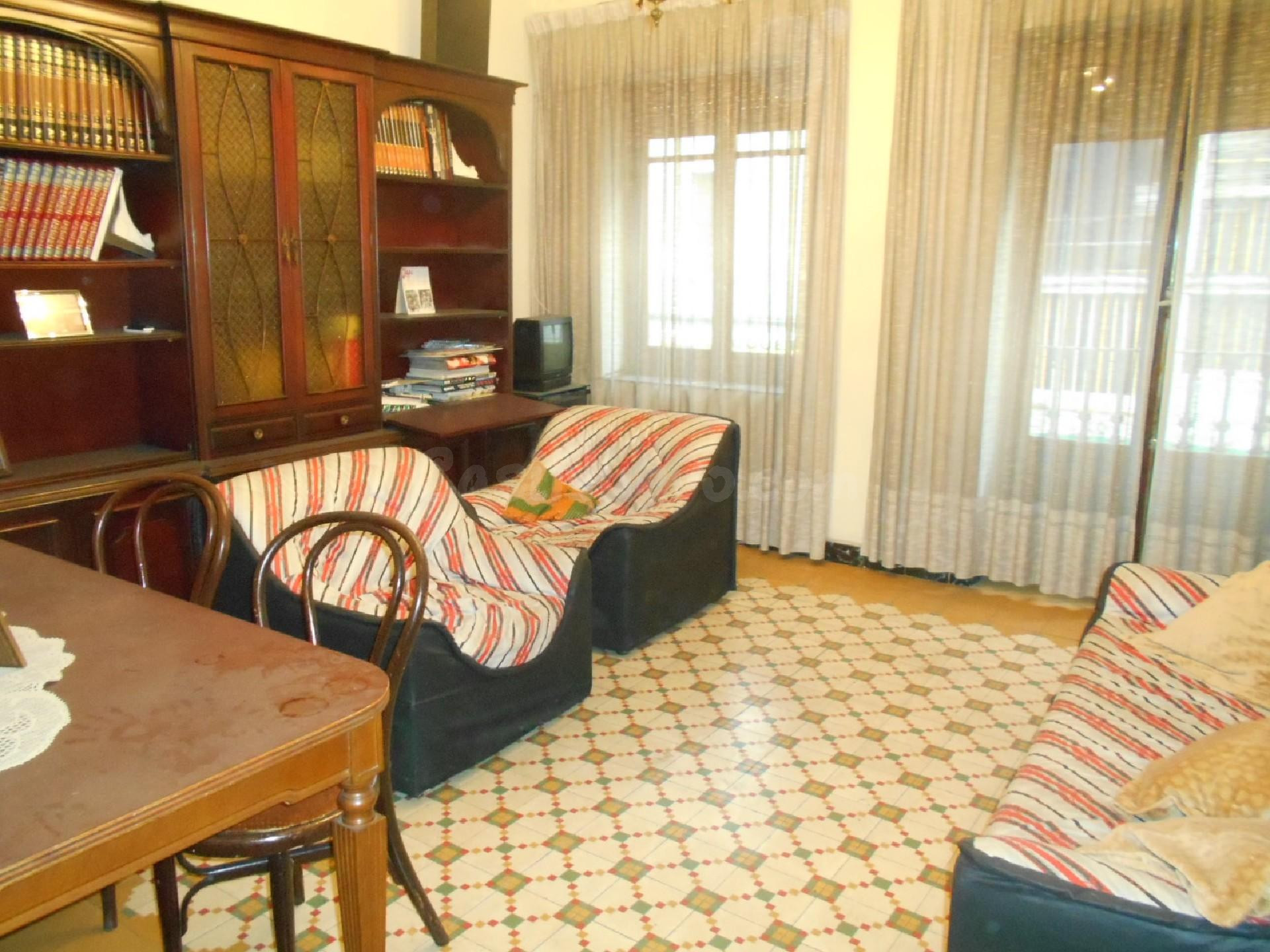 Adosado 8 habitaciones 576m² en venta - Oliva - foto 4