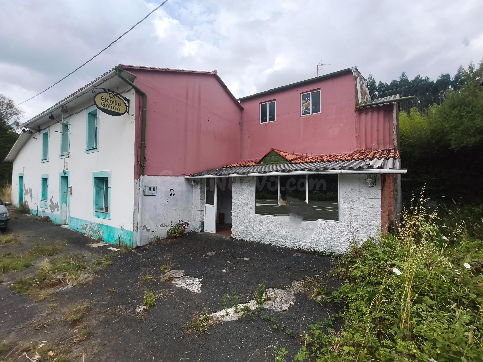 Casa y negocio en Mera de Arriba, Ortigueira. - foto 2
