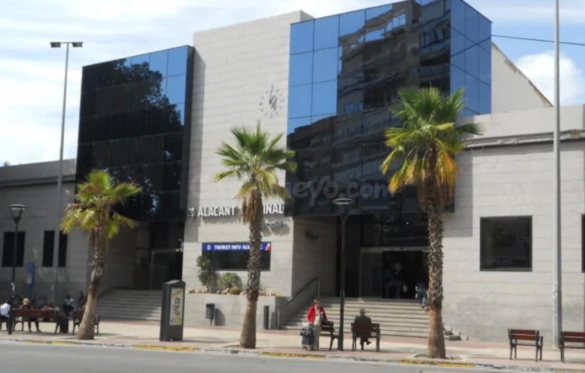GRAN LOCAL COMERCIAL JUNTO RENFE CENTRO DE ALICANTE