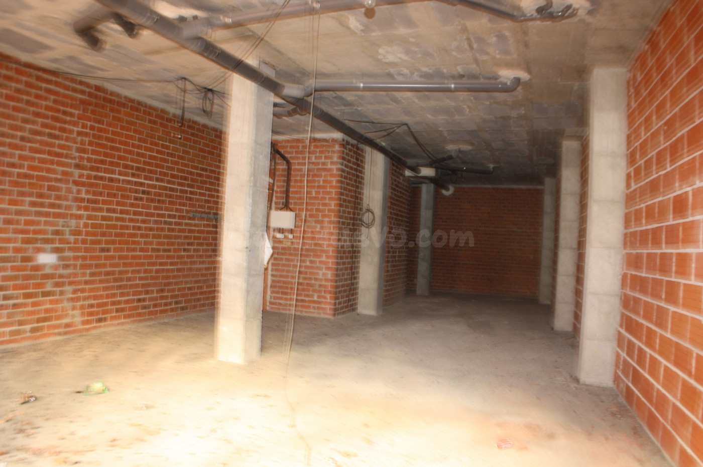 LOCAL COMERCIAL EN AVDA JUAN CARLOS I - foto 3