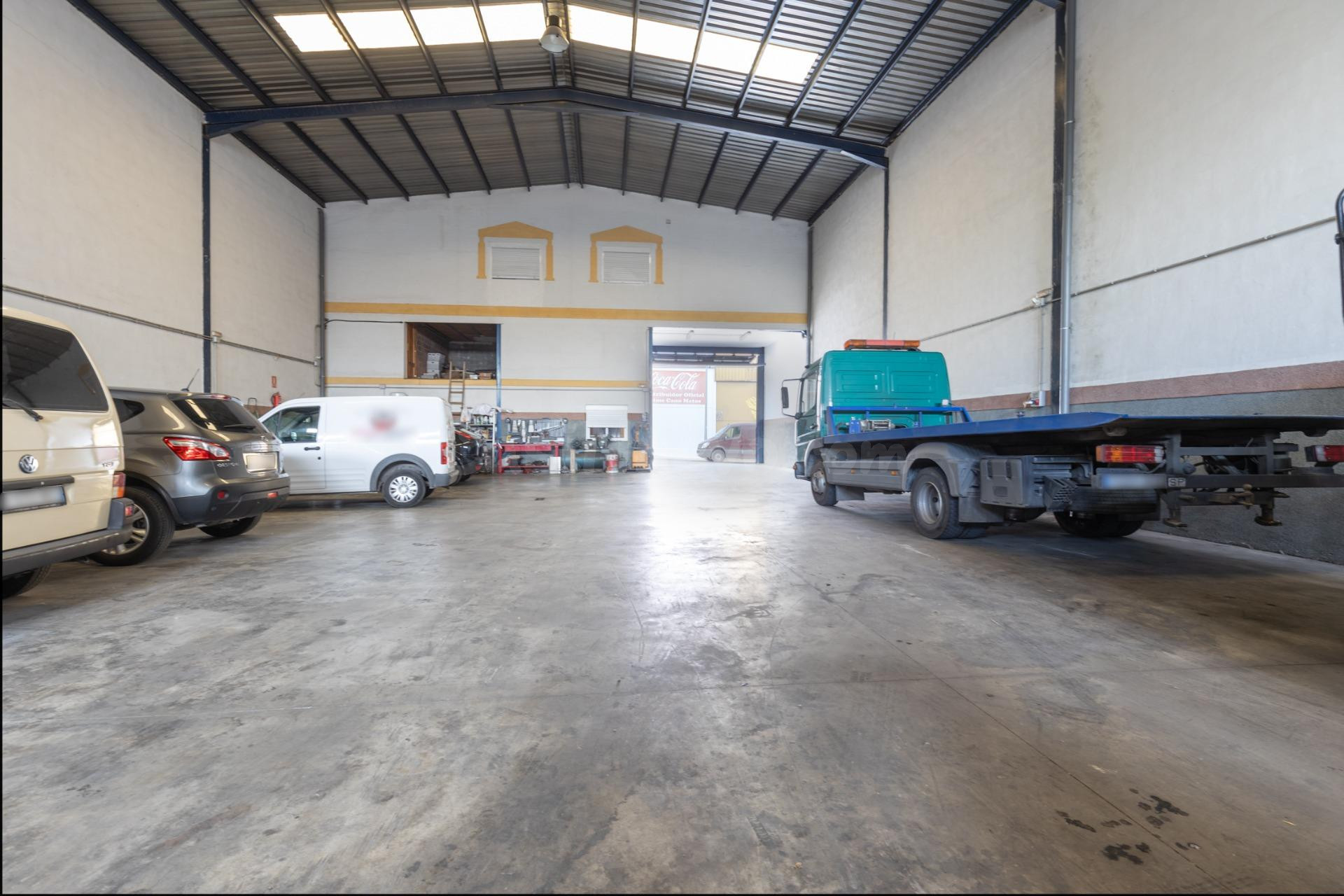NEGOCIO RENTABLE EN LOJA (OPCION TRASPASO O ALQUILER)