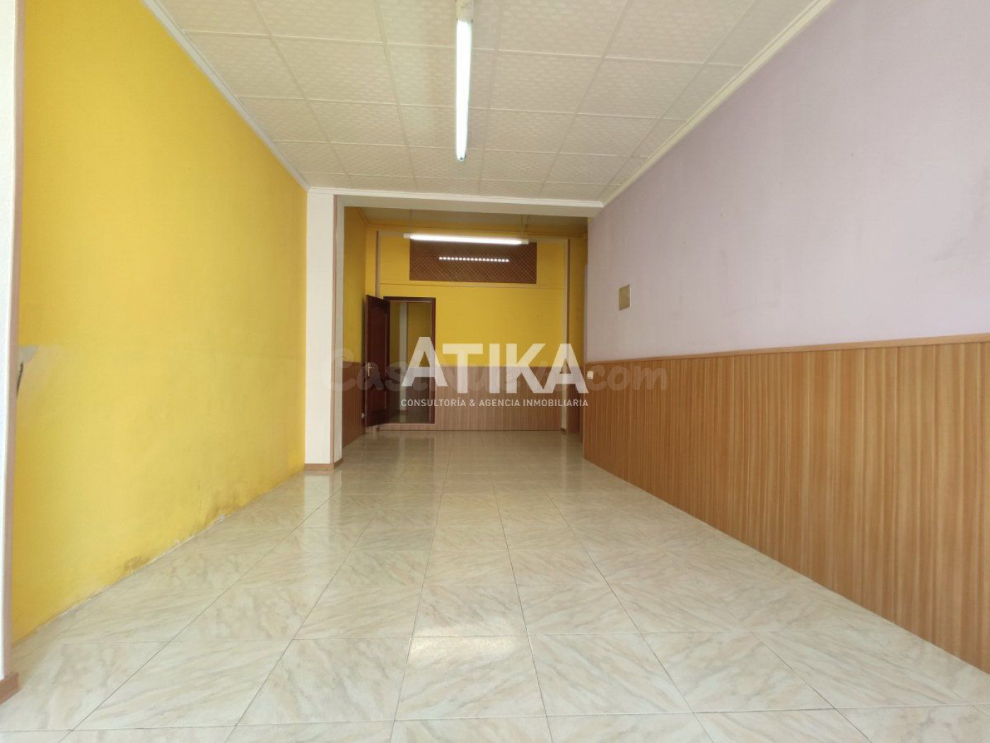 LOCAL COMERCIAL EN VENTA EN ZONA CÉNTRICA.