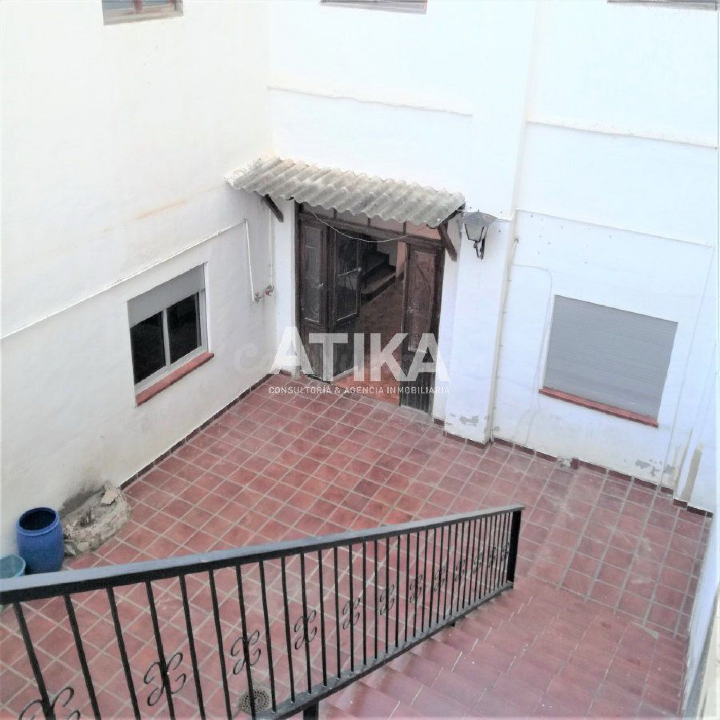 ESPECTACULAR CASA VENTA CON PATIO - foto 5