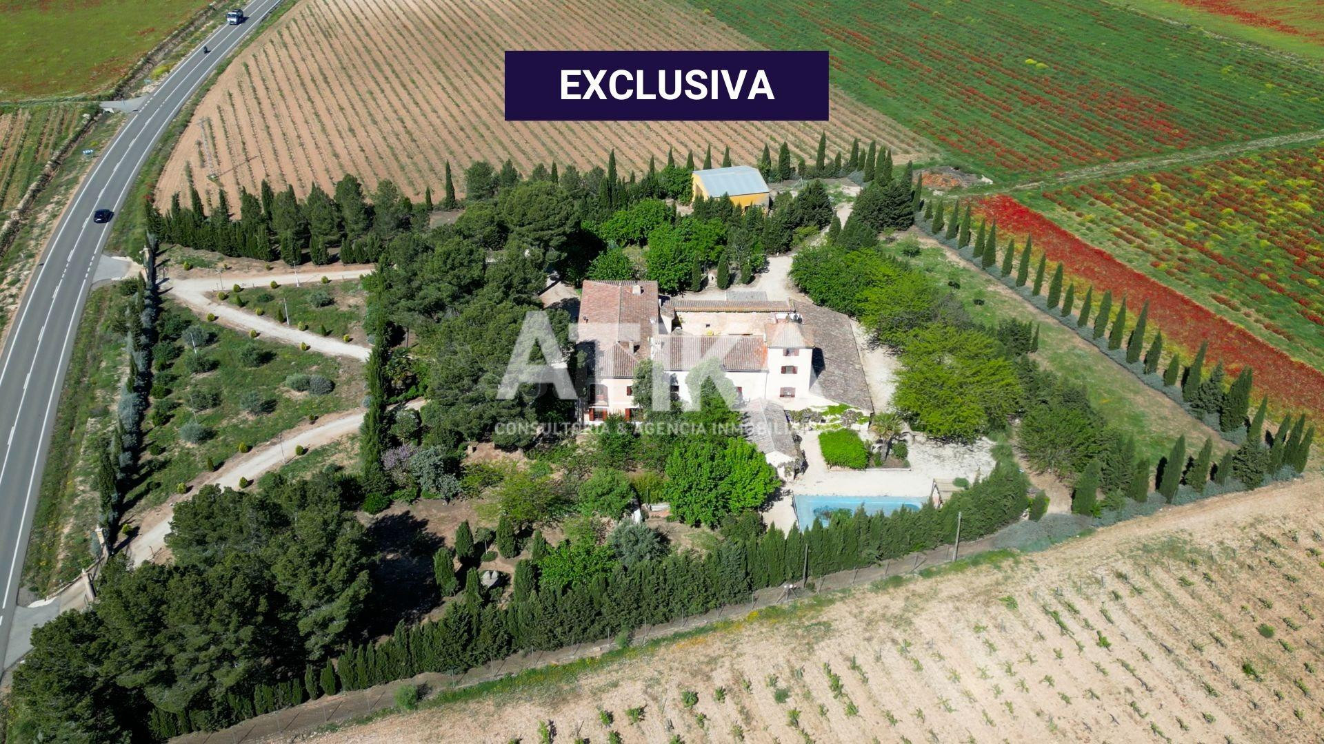 ESPECTACULAR MASÍA RURAL VENTA  CON LICENCIA TURÍSTICA EN VIGOR Y EN FUNCIONAMIENTO