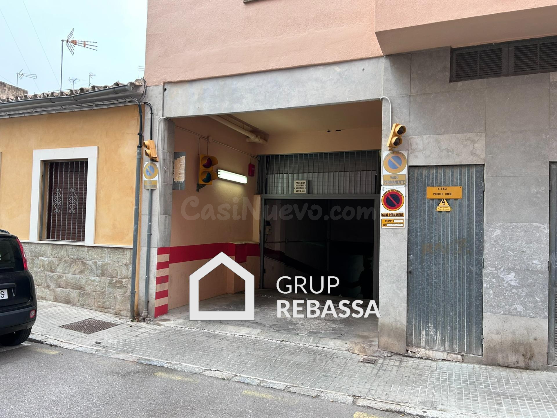 Plazas de aparcamiento en alquiler en Camp Redó – 100 €/mes (comunidad incluida)