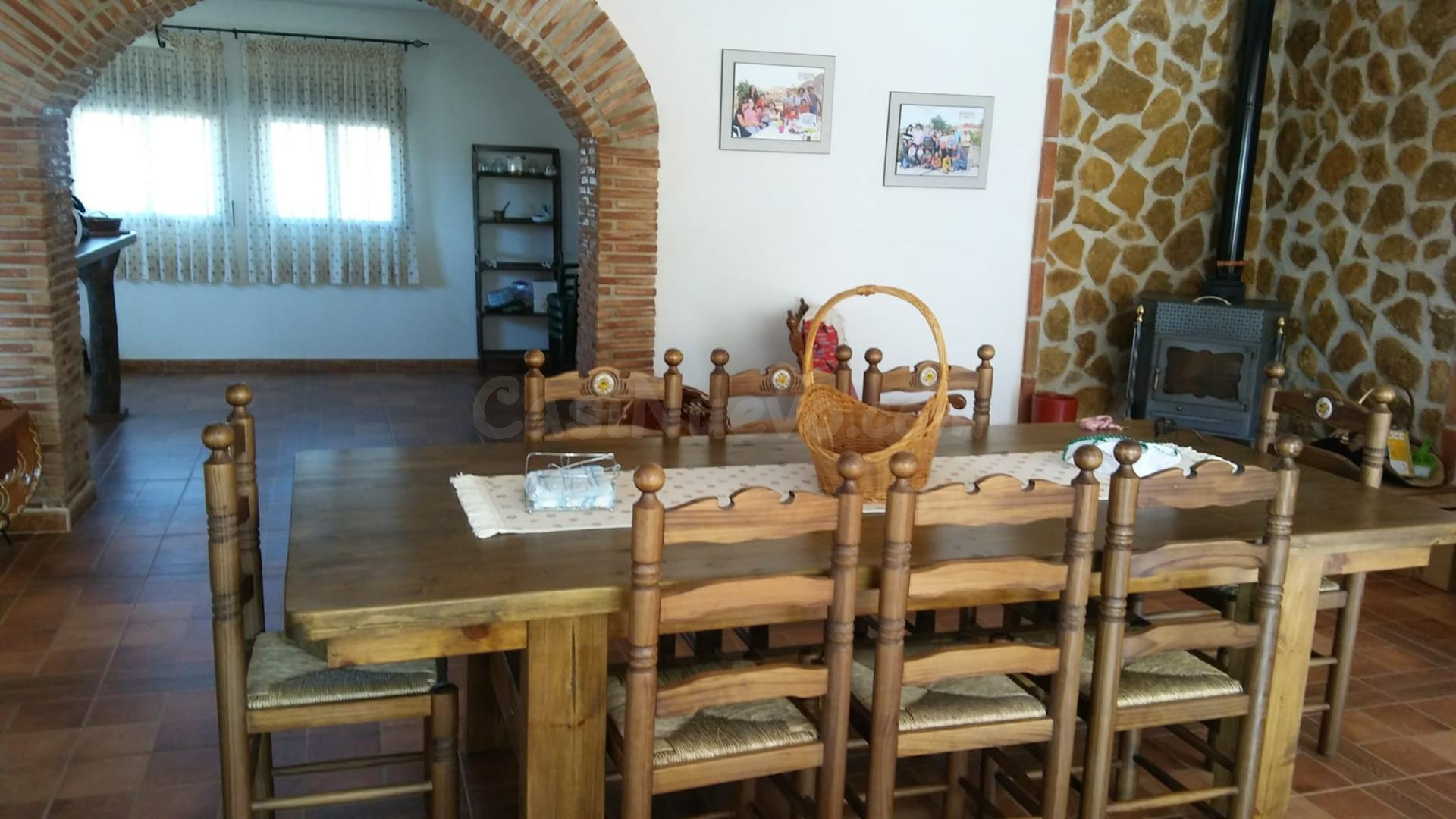 FINCA RUSTICA CON PLACAS SOLARES EN LOS RINCONES