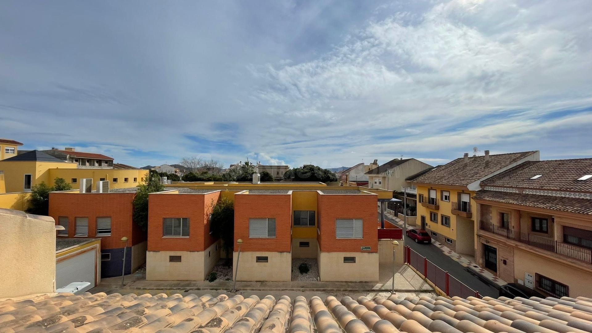 SE VENDE PISO INDEPENDIENTE EN FUENTE ALAMO