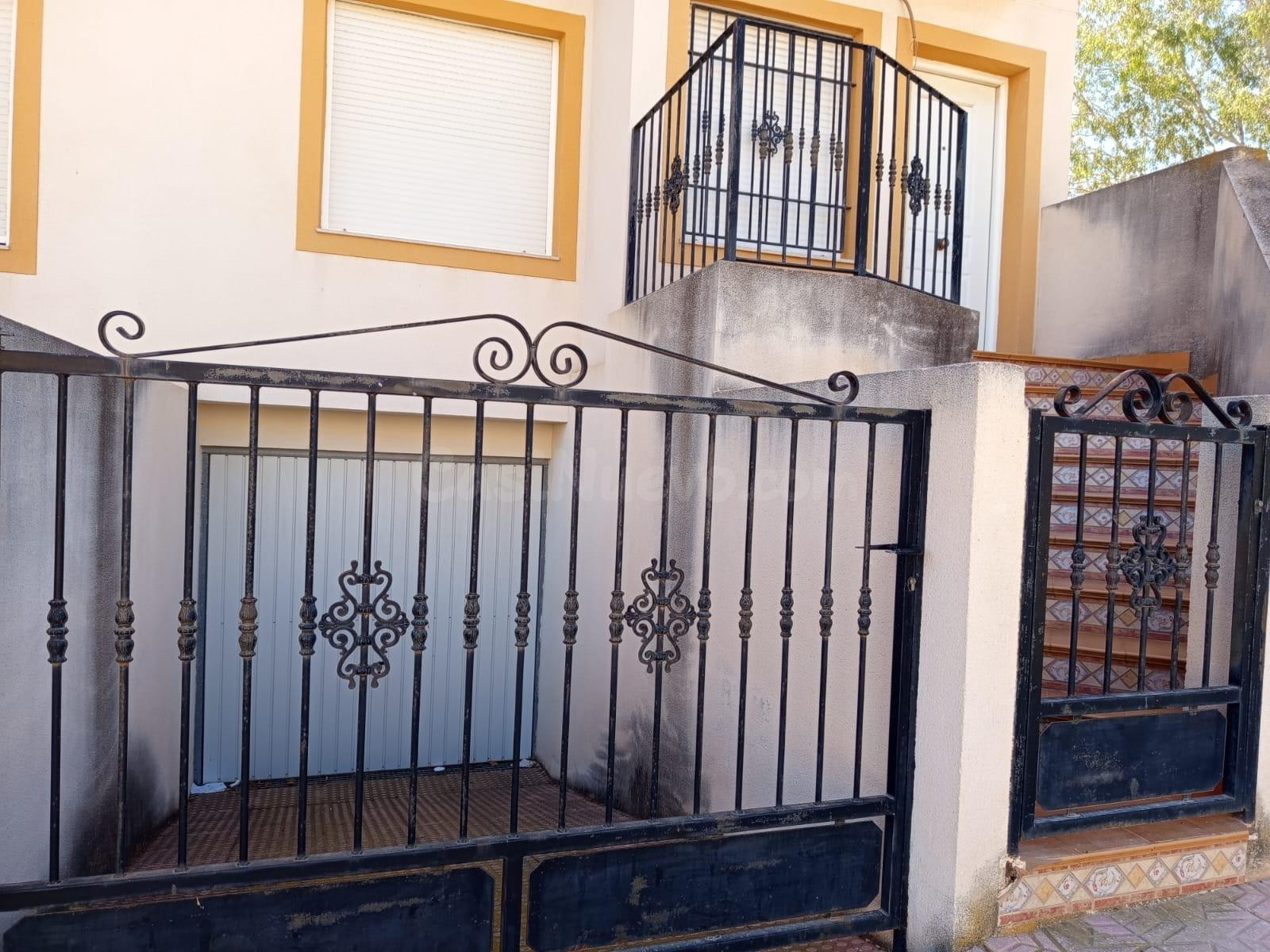 ¡¡DÚPLEX ESPECTACULAR EN LA ACEÑA - CALLE MANUEL MACHADO - ¡2 BAÑOS + GARAJE PARA 3 COCHES!!