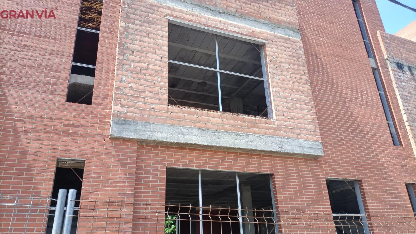 Edificio en venta en Nájera - foto 2