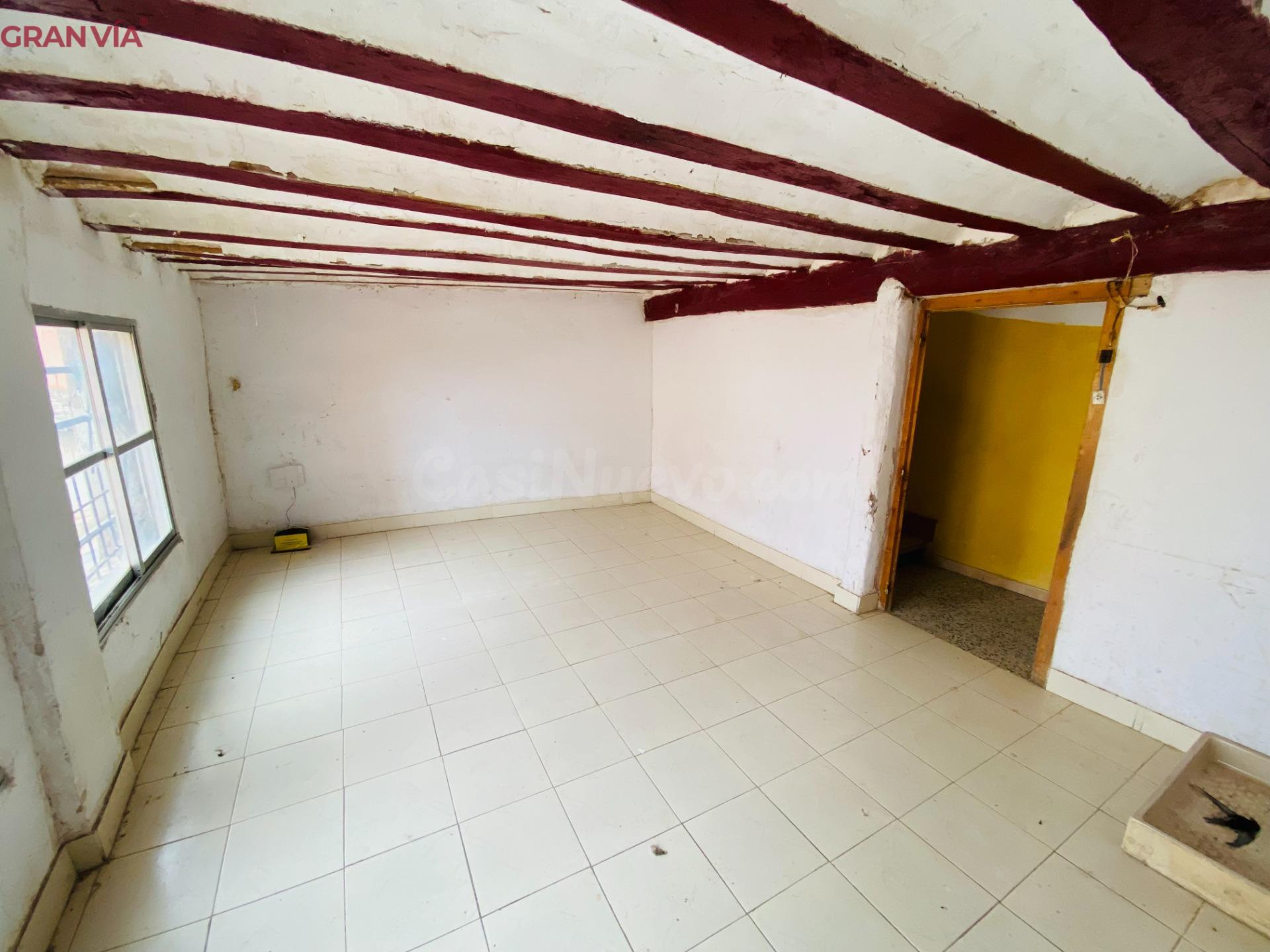 Casa en venta en  Uruñuela - foto 2