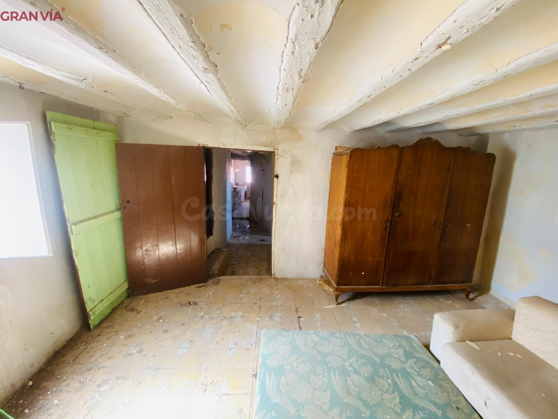 Casa de pueblo a la venta - foto 4