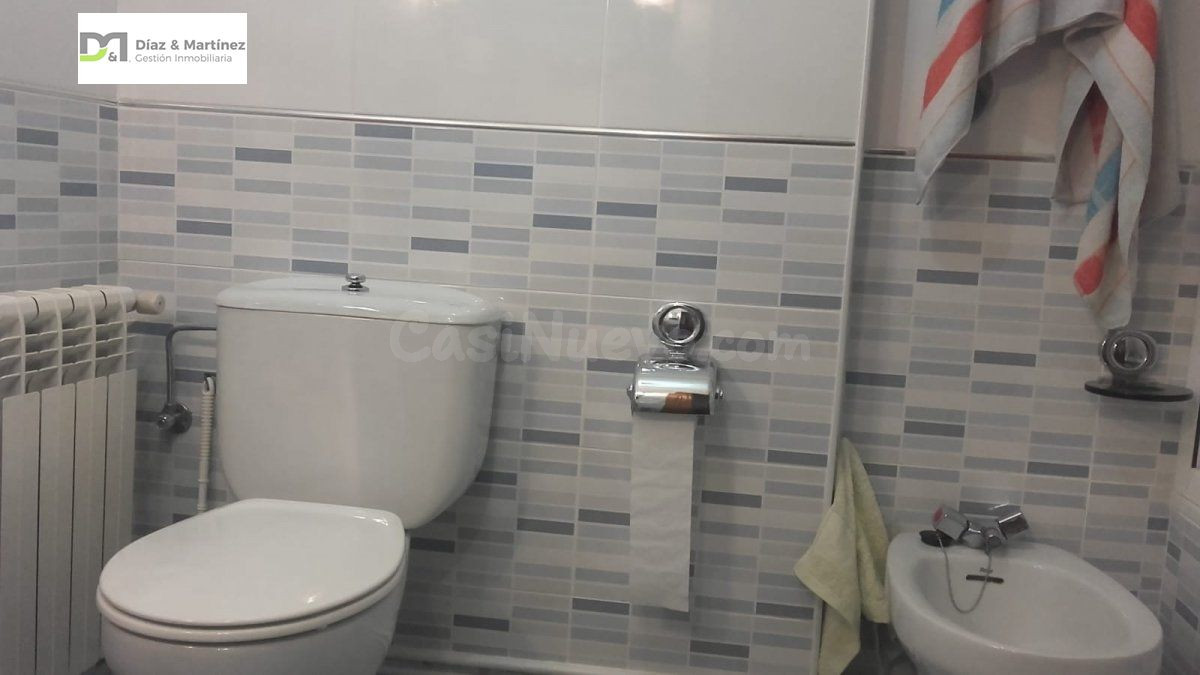 PISO CENTRICO EN LA BAÑEZA - foto 2