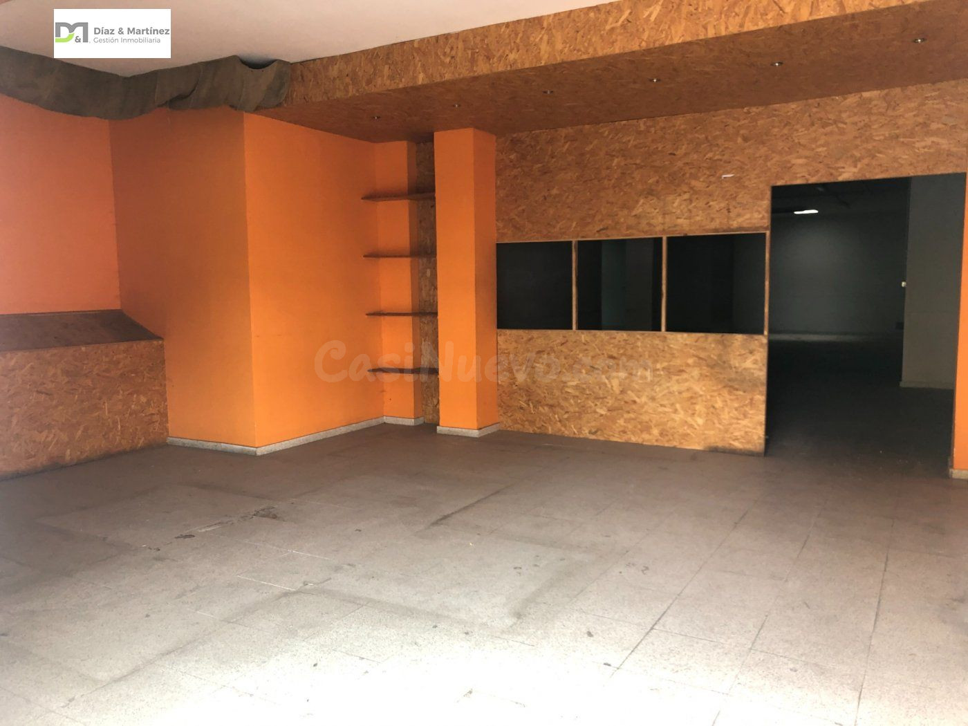 LOCAL DE 215 M2 EN AVENIDA ANTIBIOTICOS - foto 3