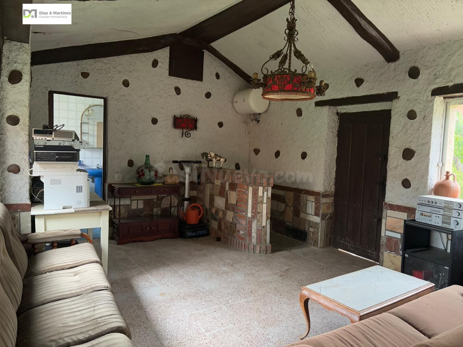 CASA EN VALDESOGO DE 220 M2 Y 790 M2 DE PARCELA, A 9 KM DE L - foto 5