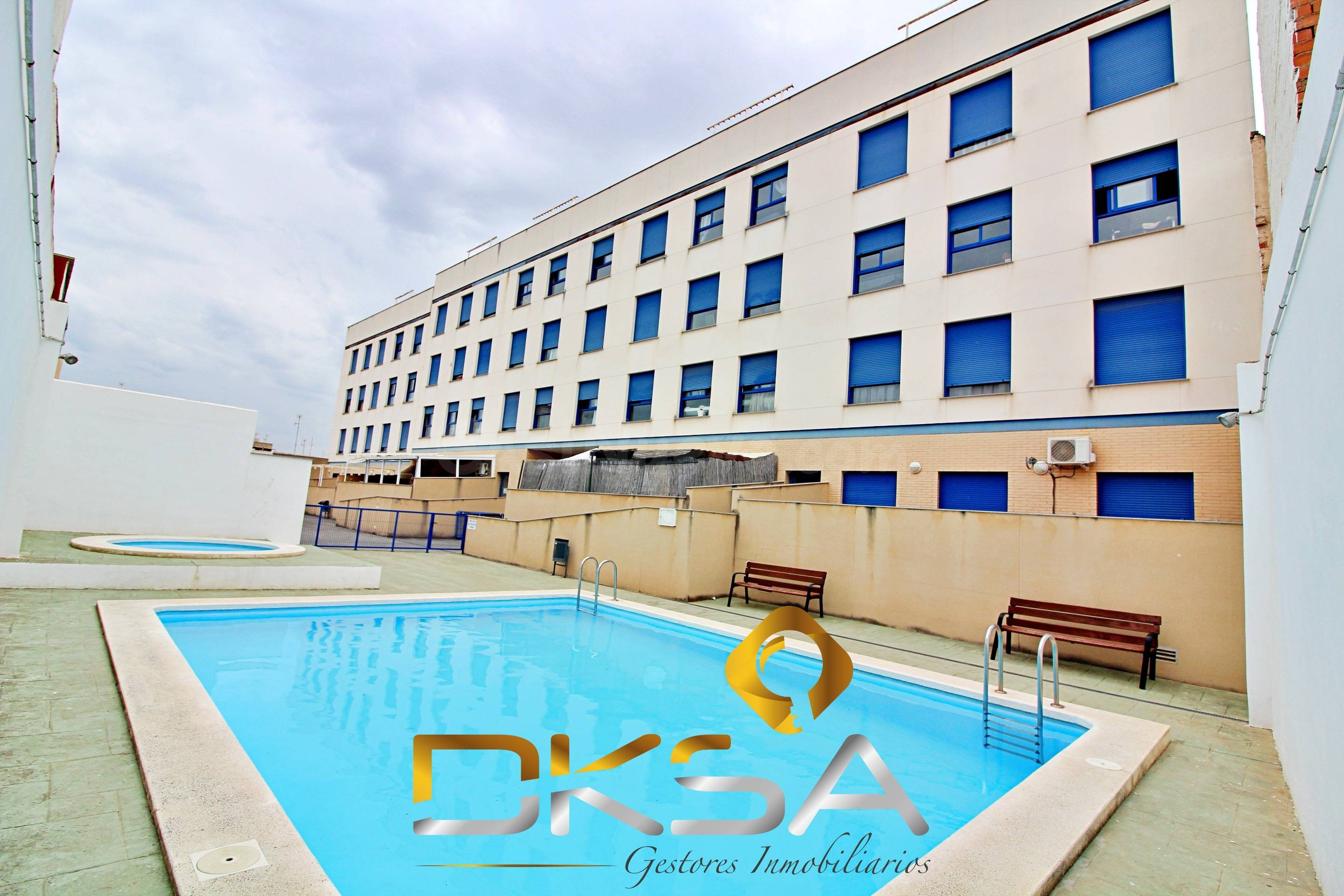 PISCINA, GARAJE, TRASTERO Y PARQUE… ¿SEGUIMOS HABLANDO DE UN PISO EN VILA-REAL?