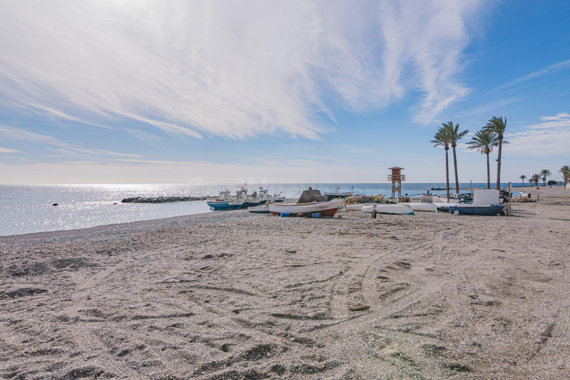 Piso en Venta en Castell de Ferro - foto 4