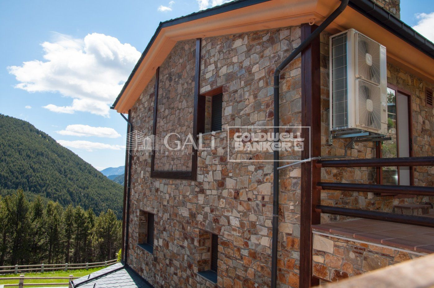 Chalet en Canillo, zona El Forn, con fantásticas vistas