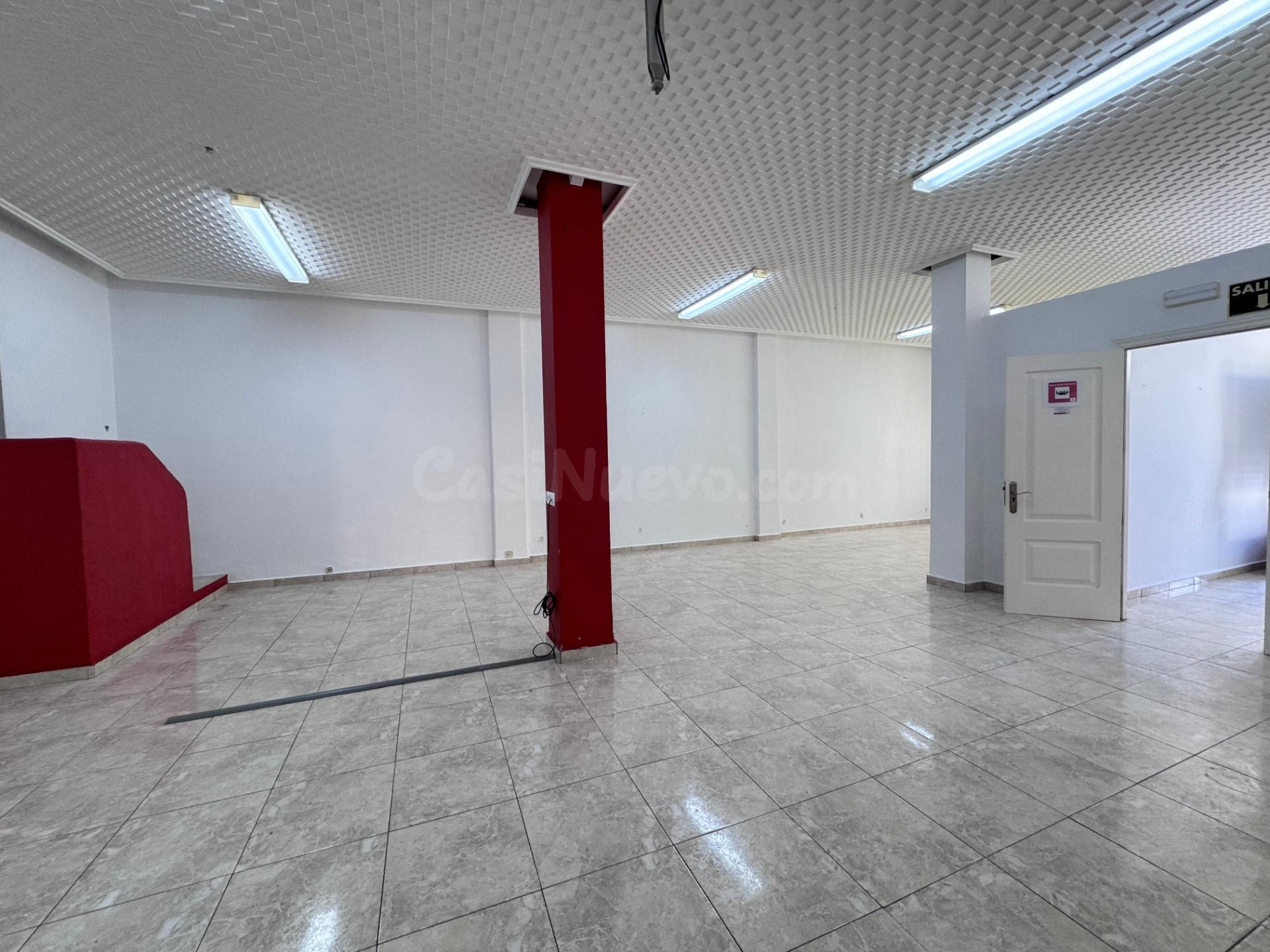 Local comercial en alquiler en el centro de Teulada - foto 3