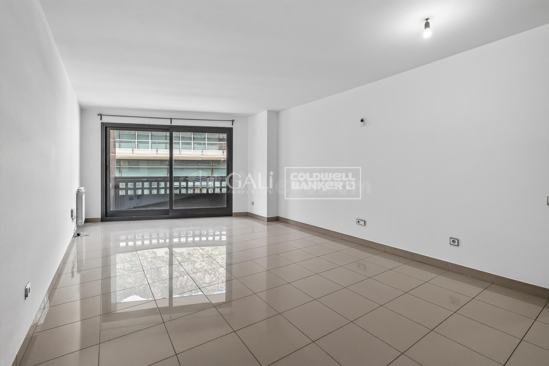 PISO CENTRICO EN ANDORRA LA VELLA