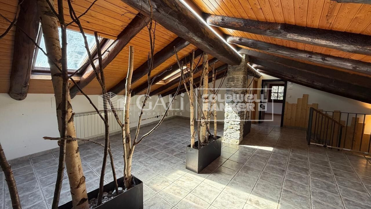 BORDA EN EL CENTRO DE LA MASSANA EN VENTA