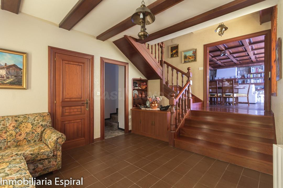 Elegante Chalet en Primera Línea de Playa - Praia da Madalen - foto 4