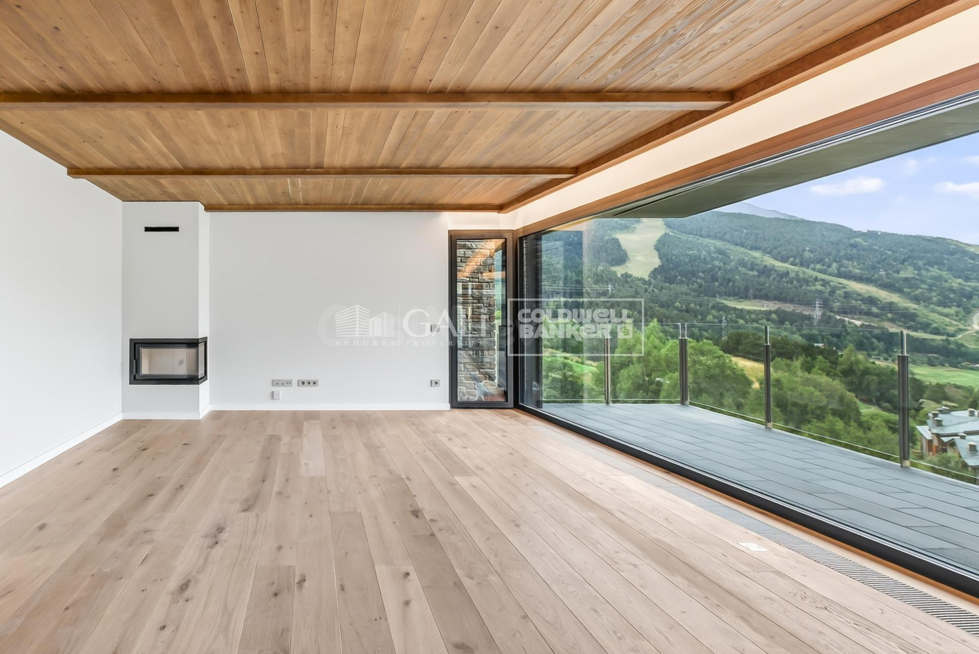 ESPECTACULAR APARTAMENTO NUEVO A ESTRENAR, CON VISTAS Y BOX
