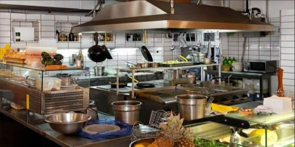 VENTA DE RECONOCIDO RESTAURANTE EN SAN VICENTE DEL RASPEIG POR JUBILACIÓN