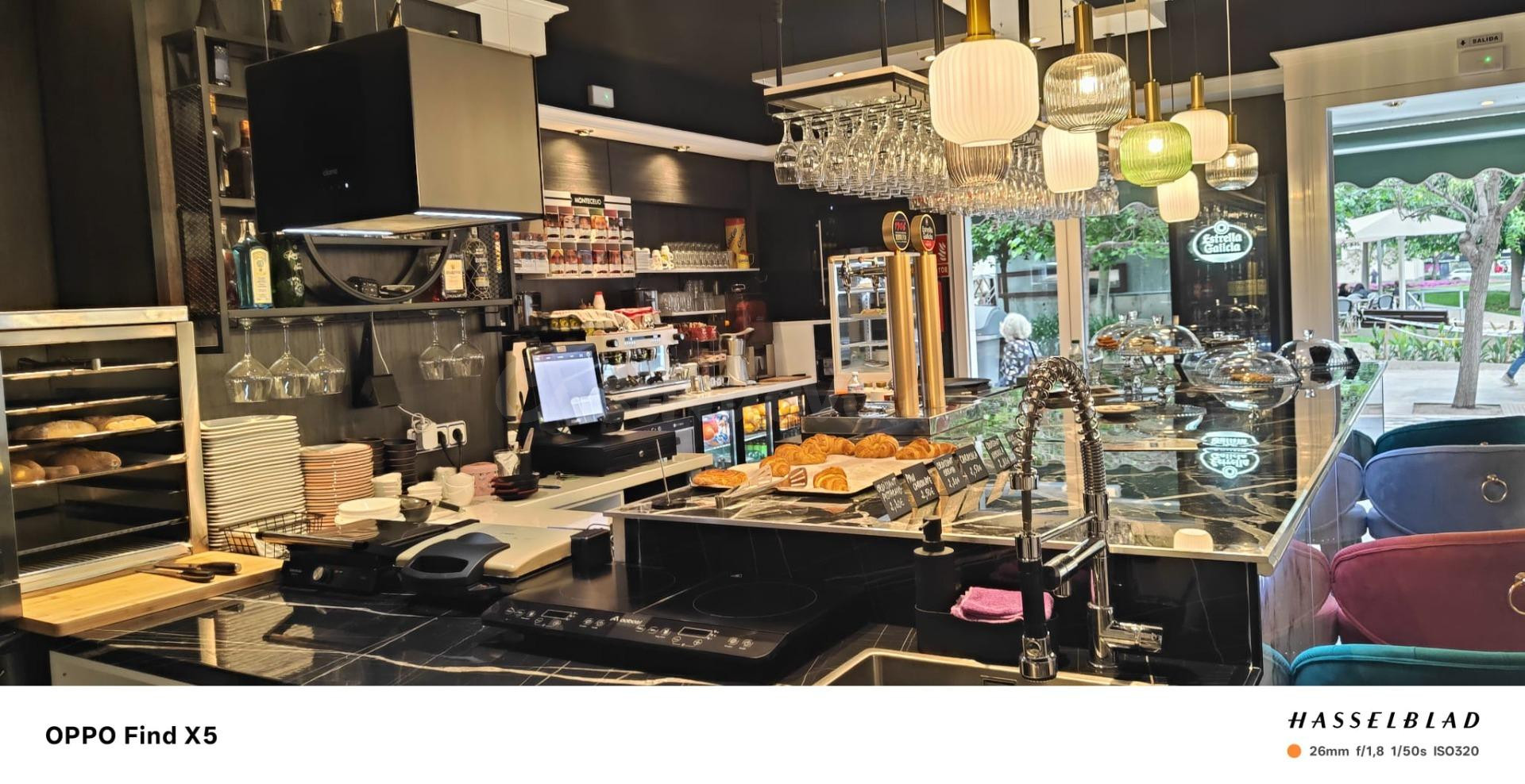 SE TRASPASA EXCELENTE CAFETERÍA EN CALLE PINTOR APARICIO - NO PIERDAS ESTA OPORTUNIDAD Y VISITA