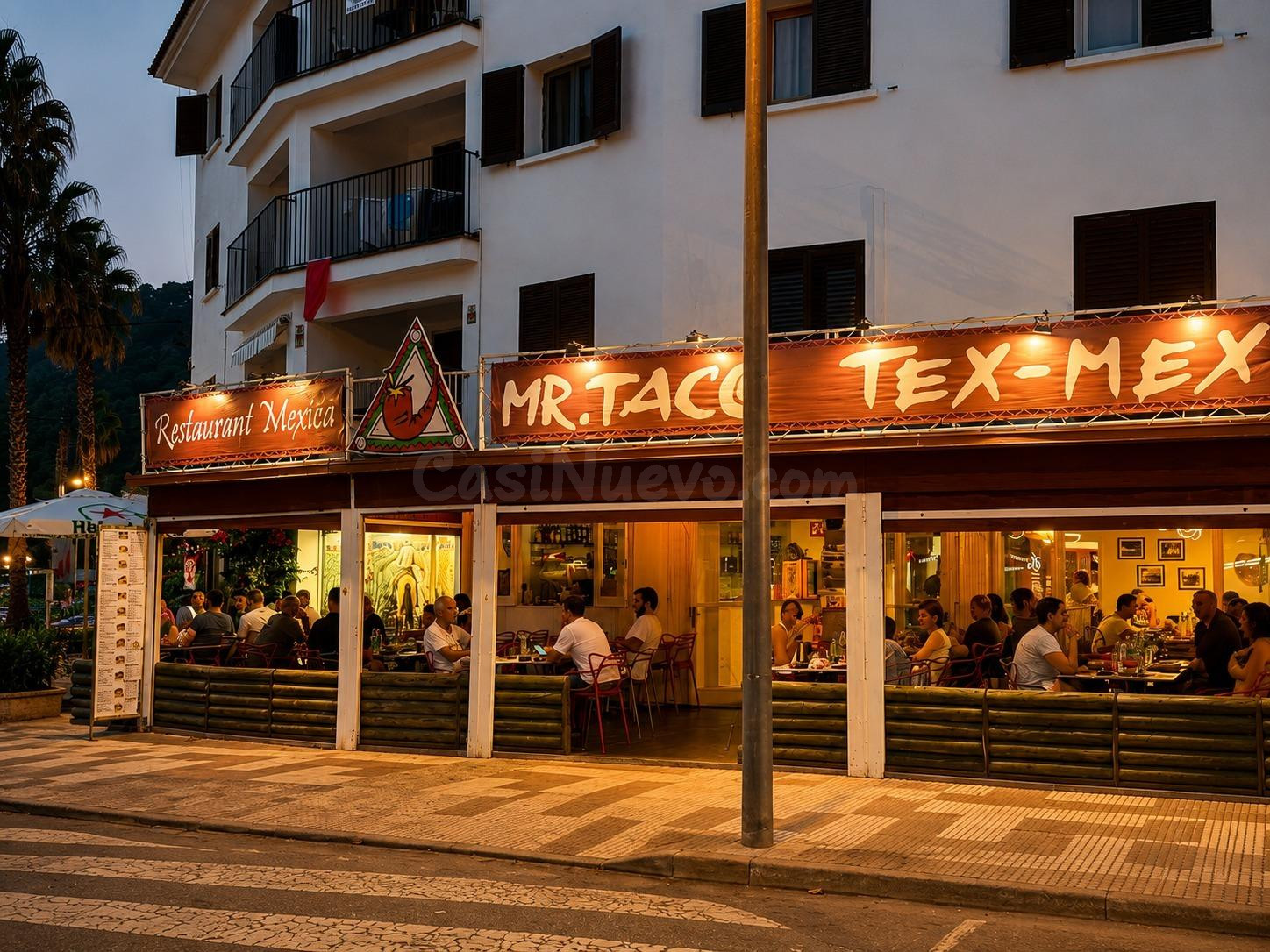 Local comercial en alquiler en L'Estartit con gran potencial - foto 3