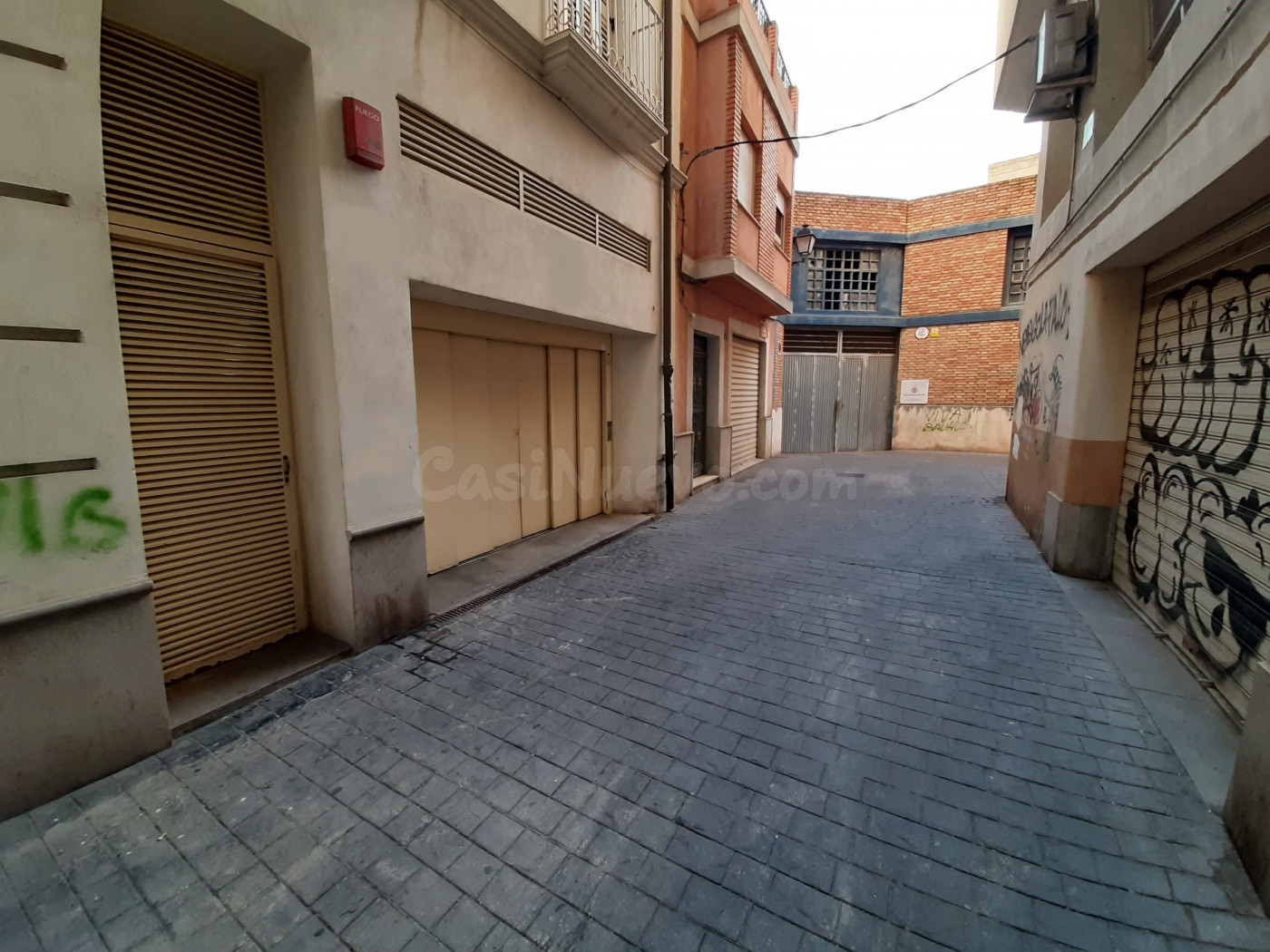 Plaza de garaje en venta y alquiler en calle Dr Ros