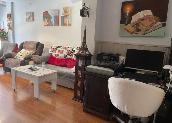 SE VENDE PISO EN TOMBOLA