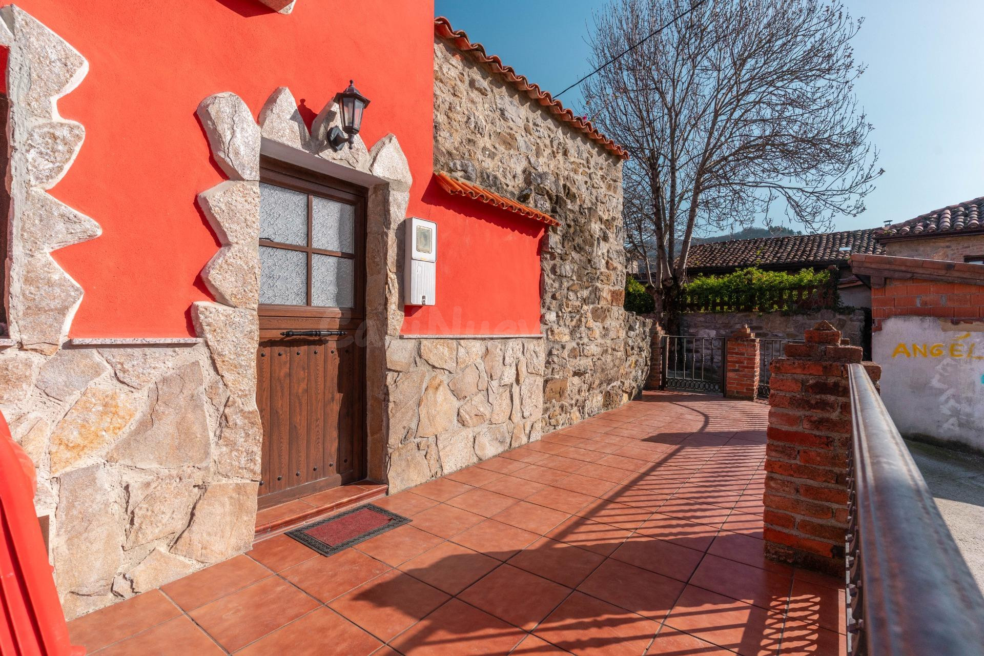 Joya Rural en Corneyana: Casa con Finca Edificable y Gran Po - foto 4