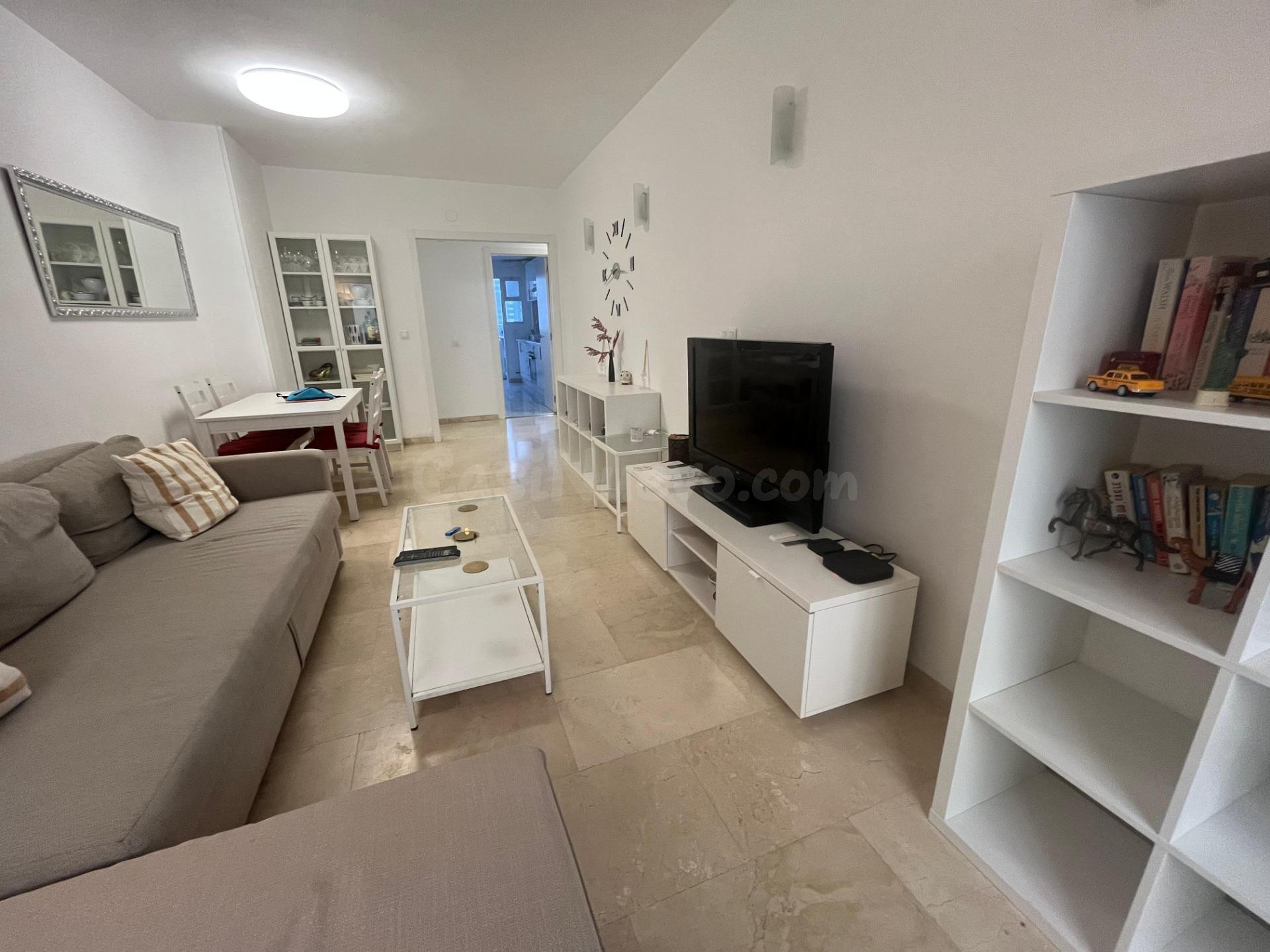 PRECIOSO PISO PLENO CENTRO FUENGIROLA
