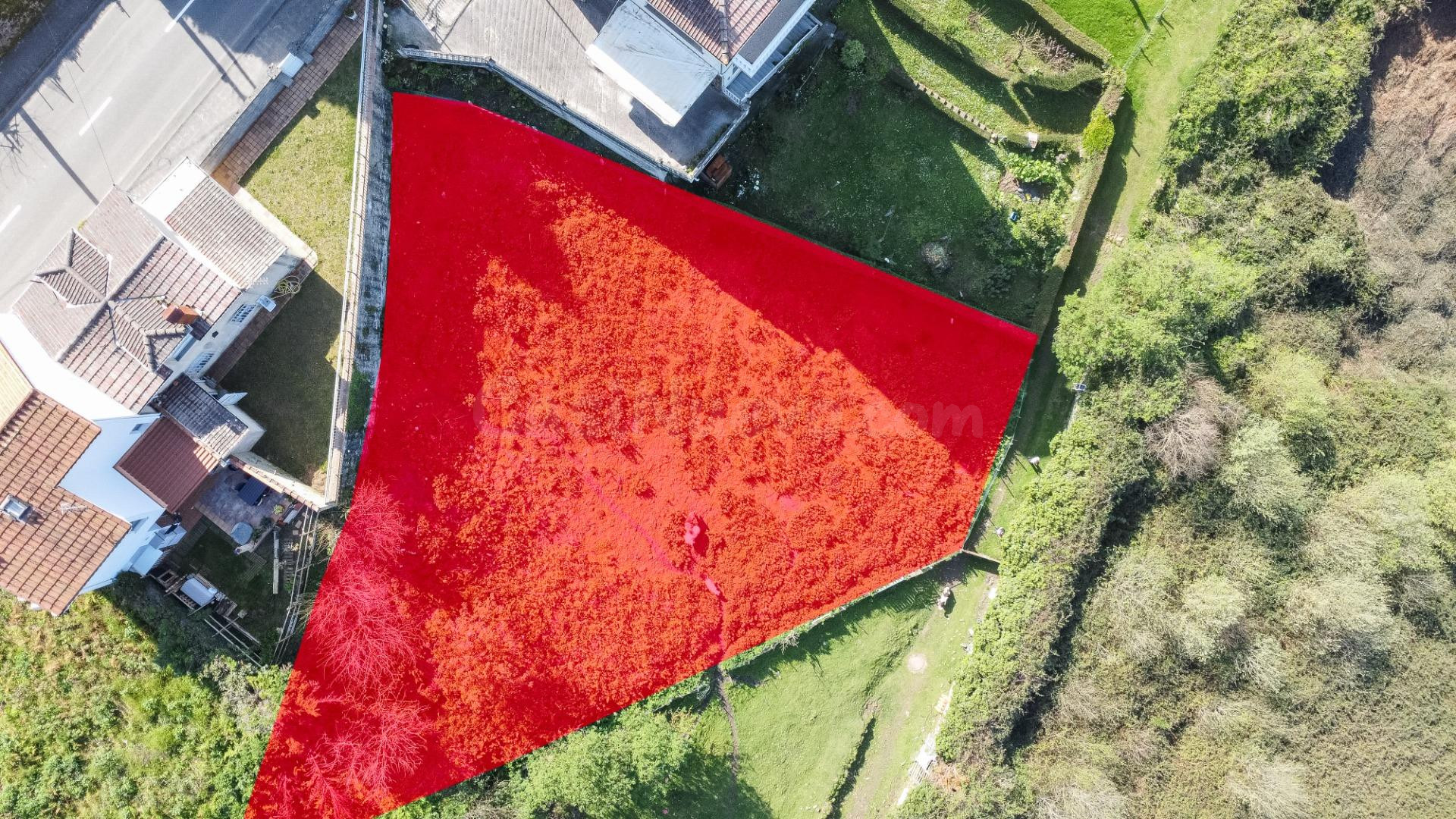 Parcela urbana de 784 m2 para dos chalets adosados con todos - foto 5