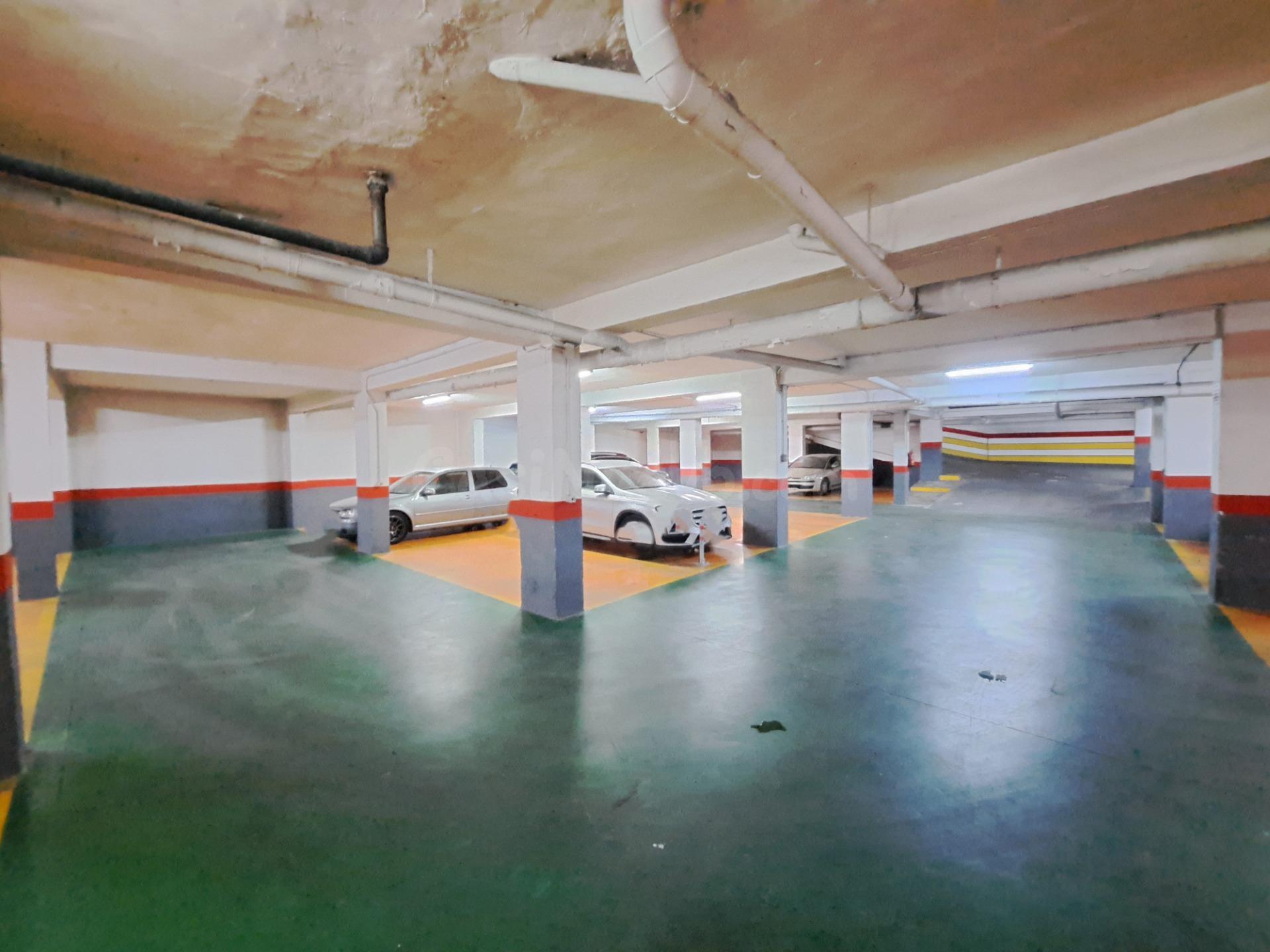 DOS PLAZAS DE GARAJE EN VENTA