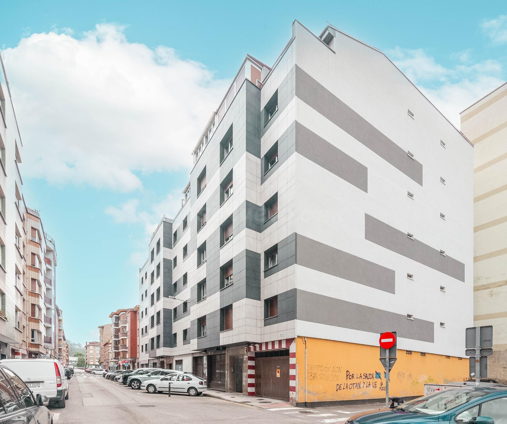 ESTUPENDA PLAZA DE GARAJE EN EL CENTRO DE MIERES - foto 4