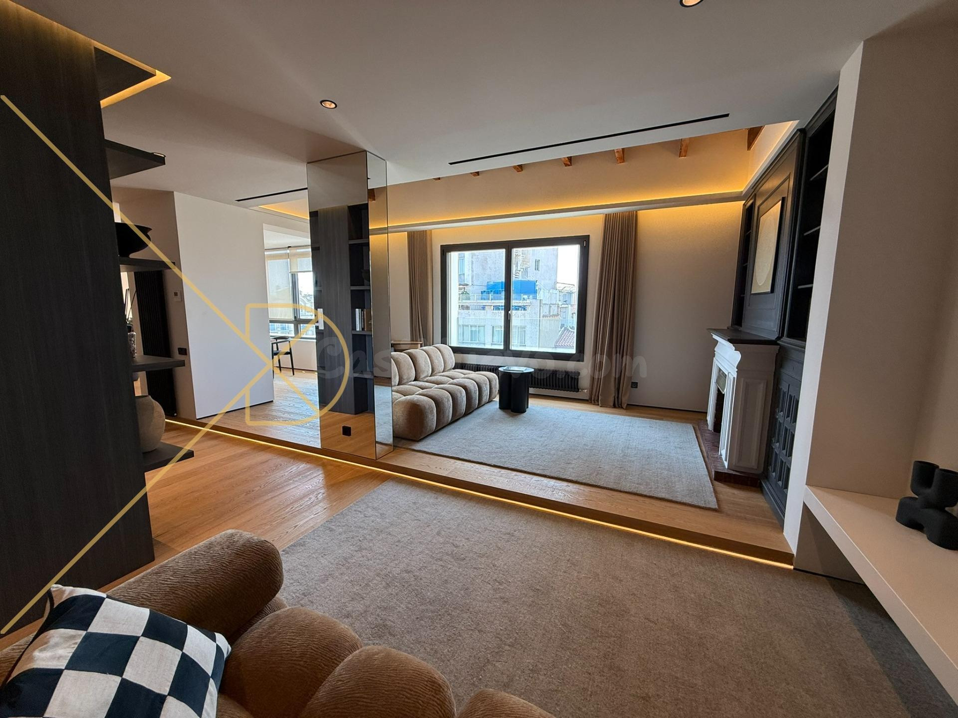 Fabuloso ático de 268m2 con terraza - foto 2