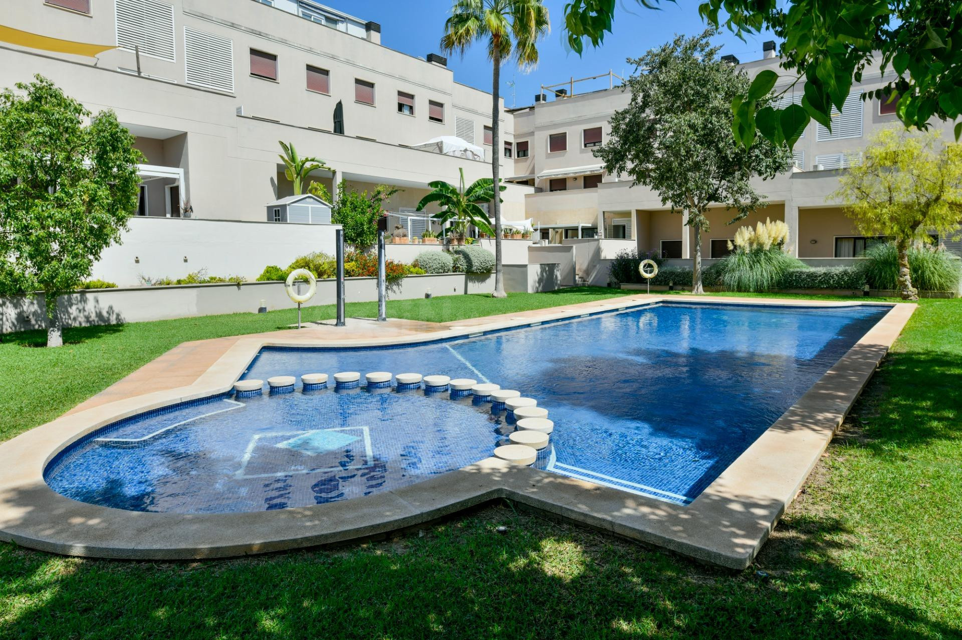 Precioso ático con terraza privada