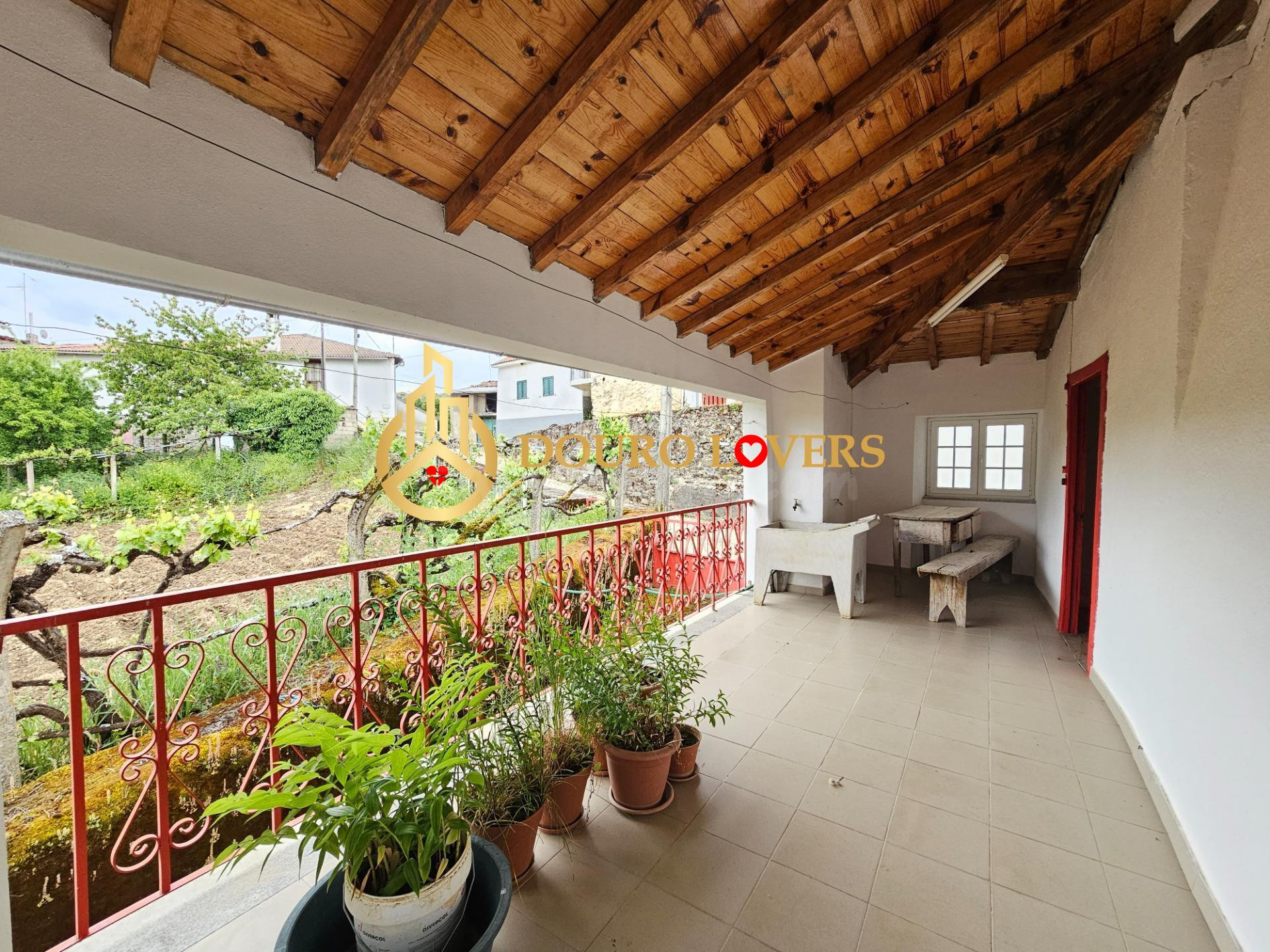 Chalet 3 habitaciones 300m² en venta - Castrelos e Carrazedo