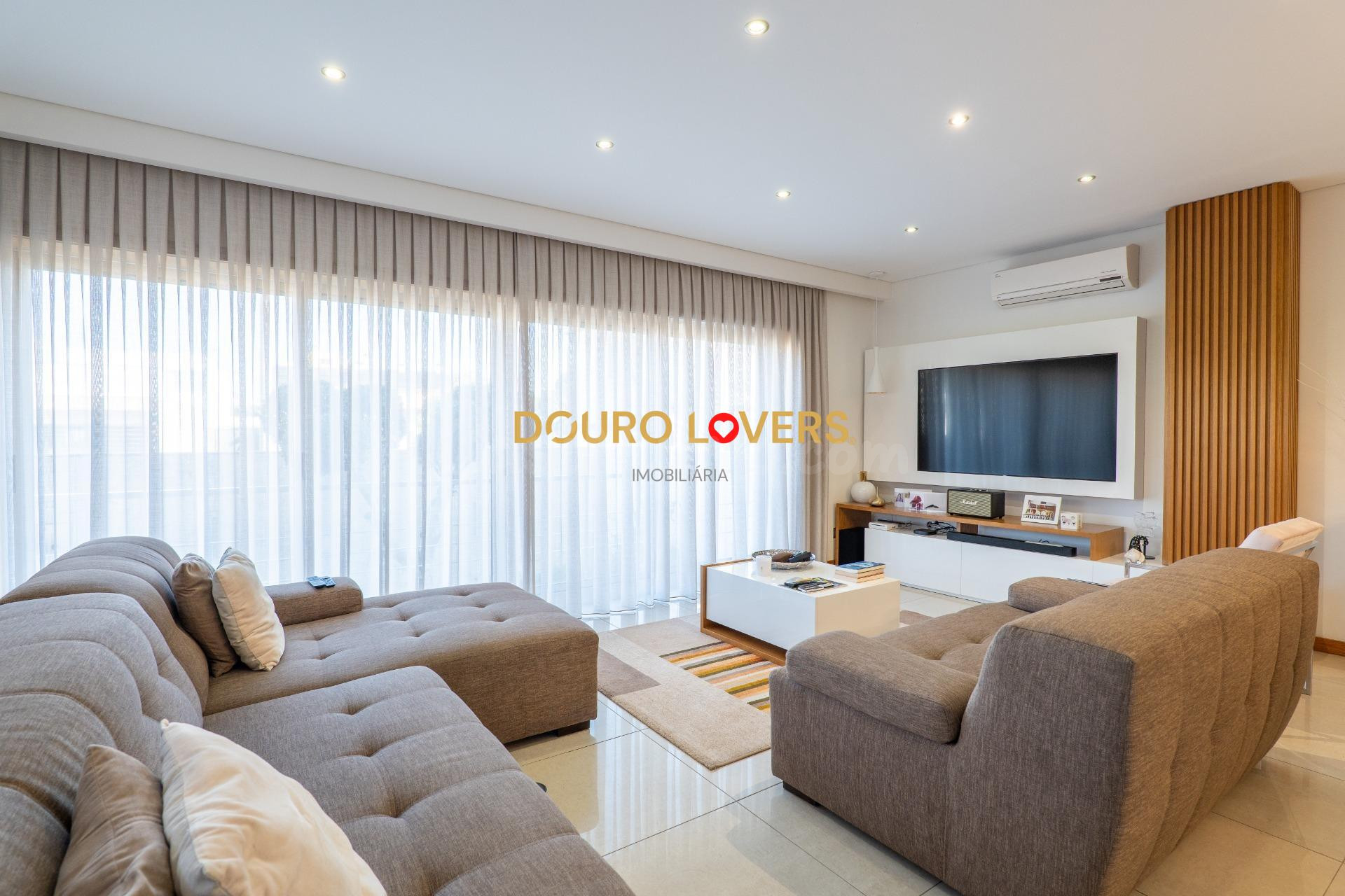Villa exclusiva de 3 dormitorios a 730 m de la playa | Canidelo, Vila Nova de Gaia