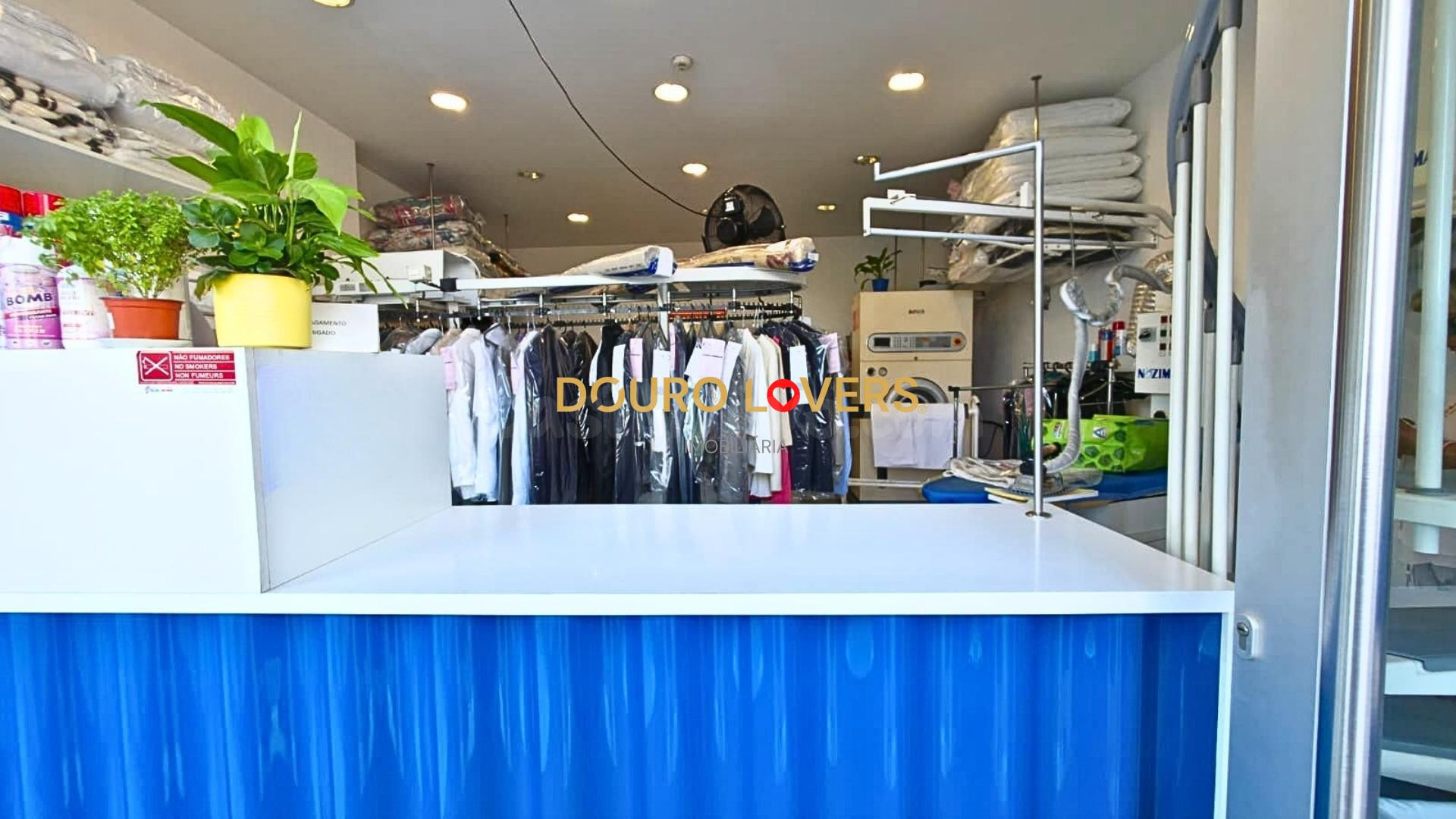 Local comercial 52m² en alquiler - Santa Marinha e São Pedro da Afurada