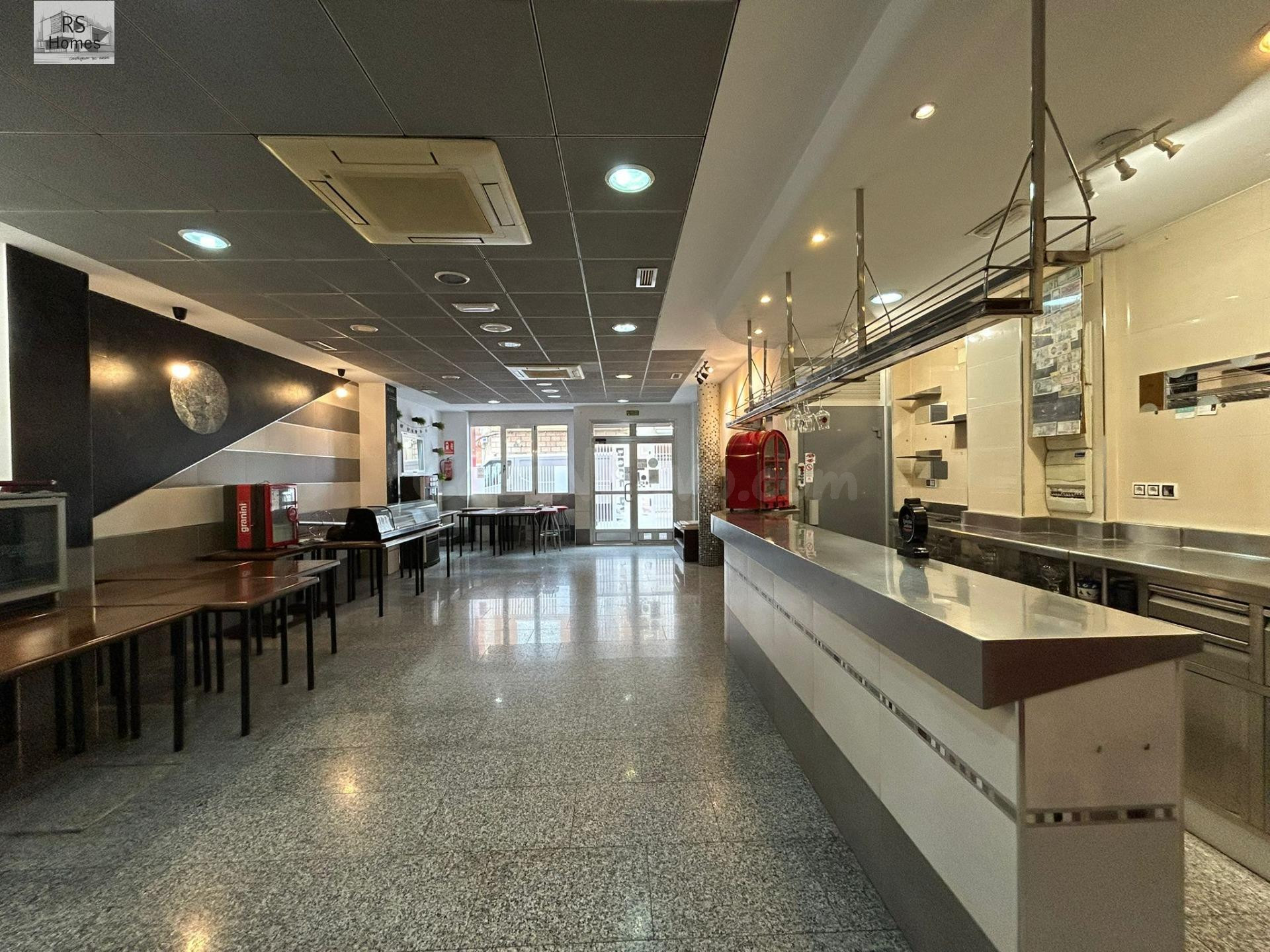 Alquiler de Bajo comercial de 100 en la pobla de Vallbona - foto 2