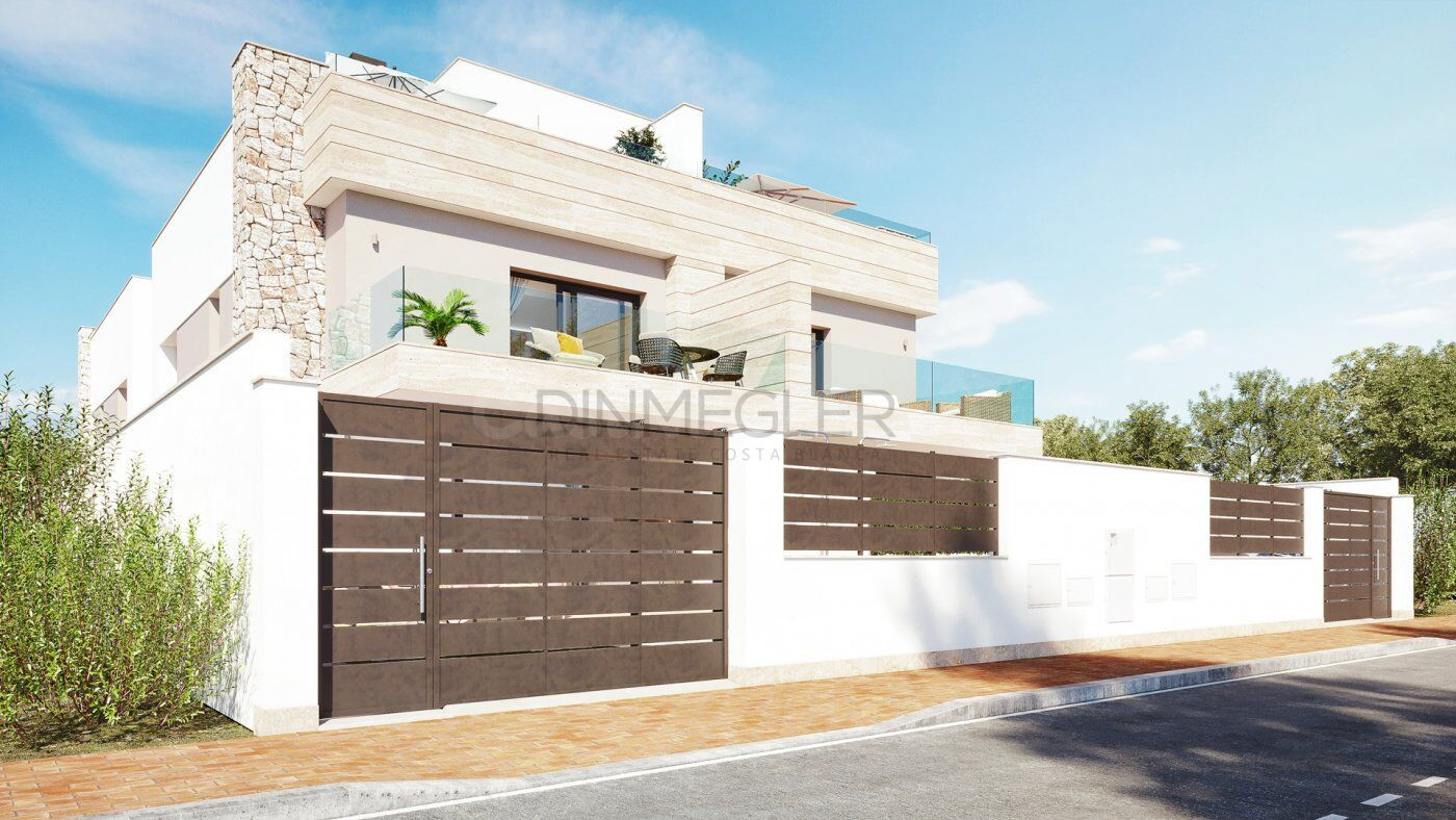 Villas modernas de nueva construcción en venta en San Pedro del Pinatar cerca de la playa