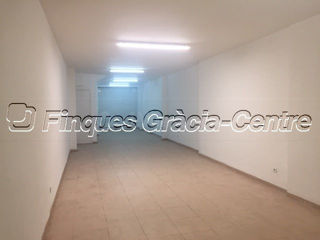 Se alquila local en el barrio de Covadonga - foto 2