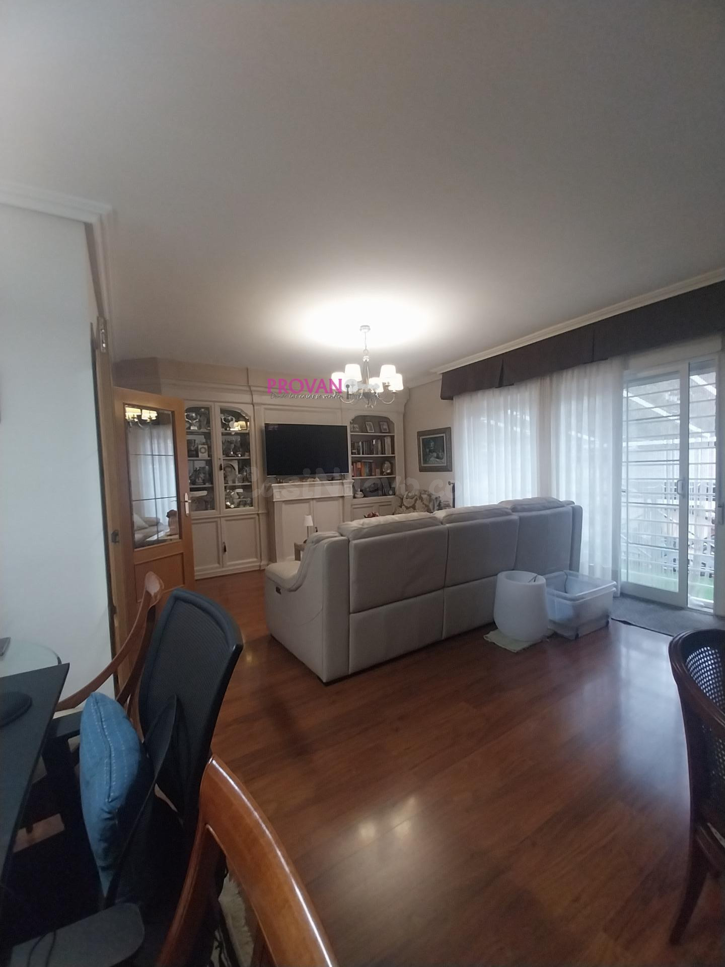CHALET ADOSADO EN NUEVA RINCONADA CON 4 DORMITORIOS, 2 BAÑOS - foto 3