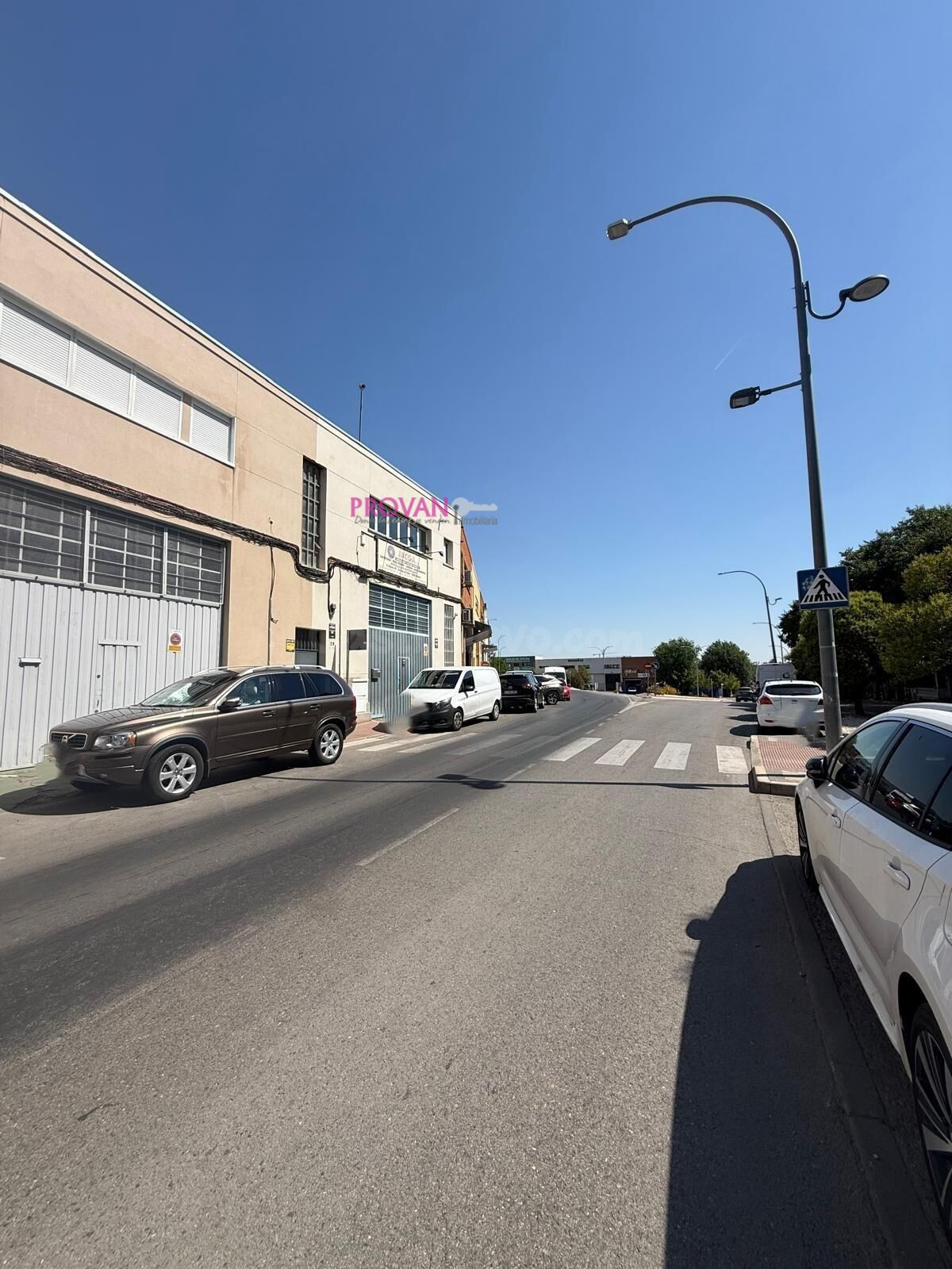 NAVE INDUSTRIAL DE 602 M2  EN TORREJON DE ARDOZ - foto 3