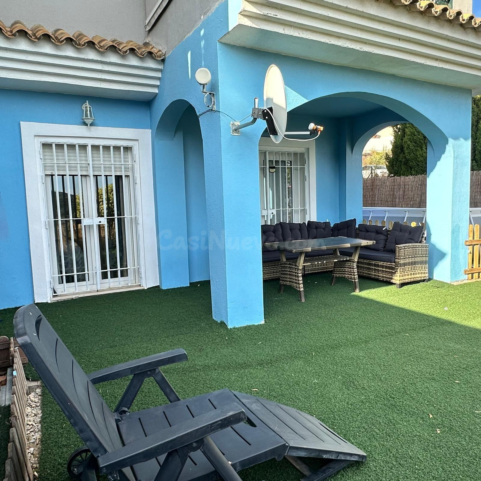 Exclusiva planta baja con espectacular espacio exterior en Vistahermosa