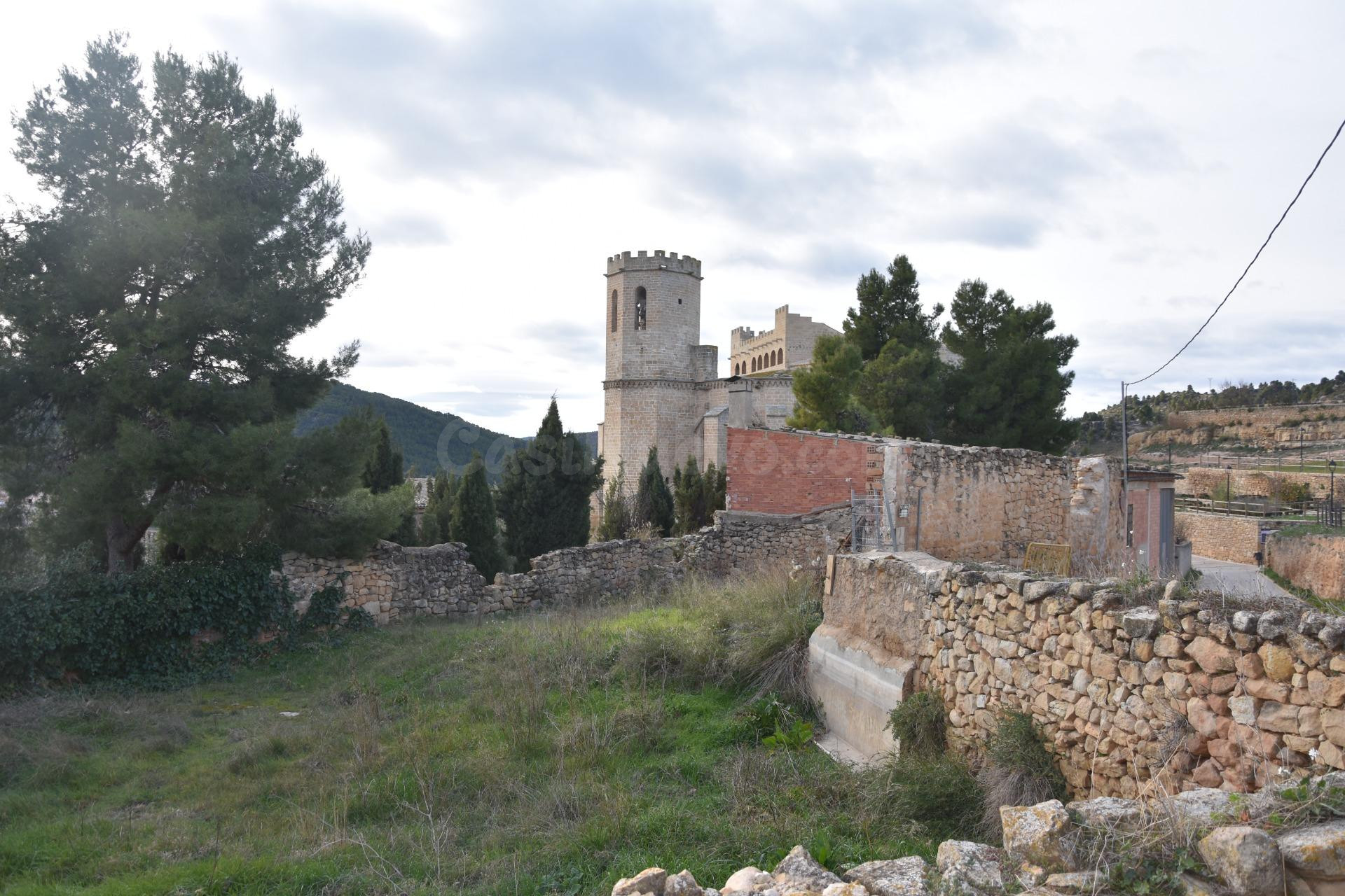 Solar en Valderrobres - foto 2
